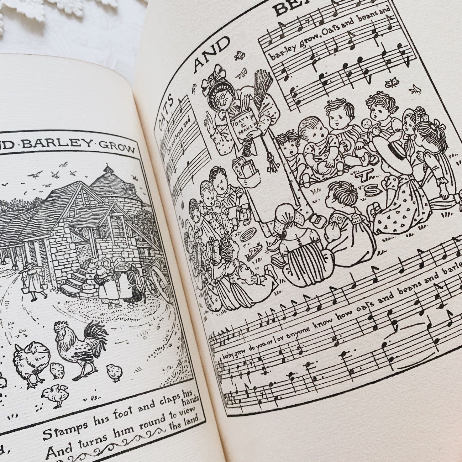 1894年出版 英国アンティーク歌絵本 Children's Singing Games