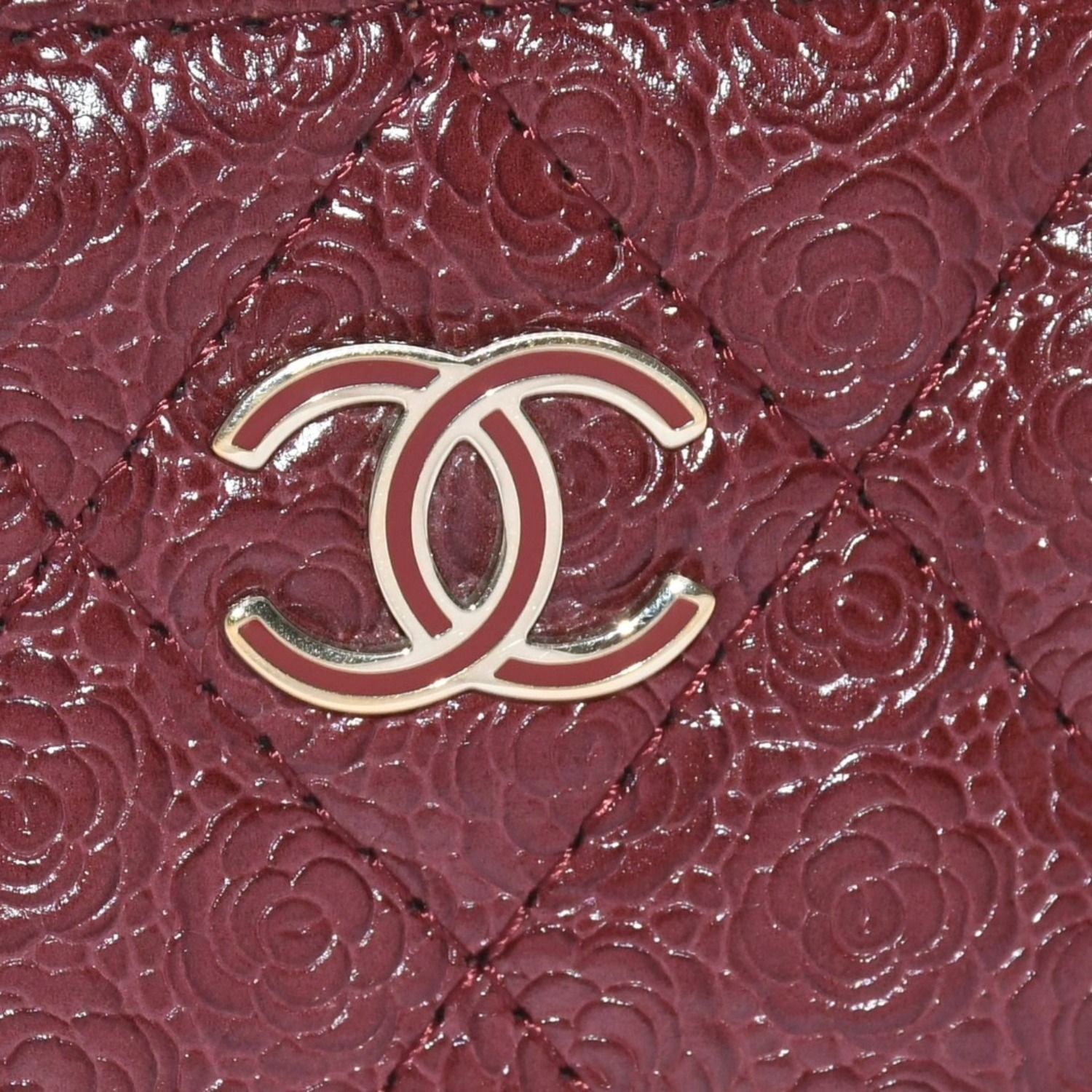 極美品 CHANEL シャネル カメリア型押し マトラッセ ラウンド