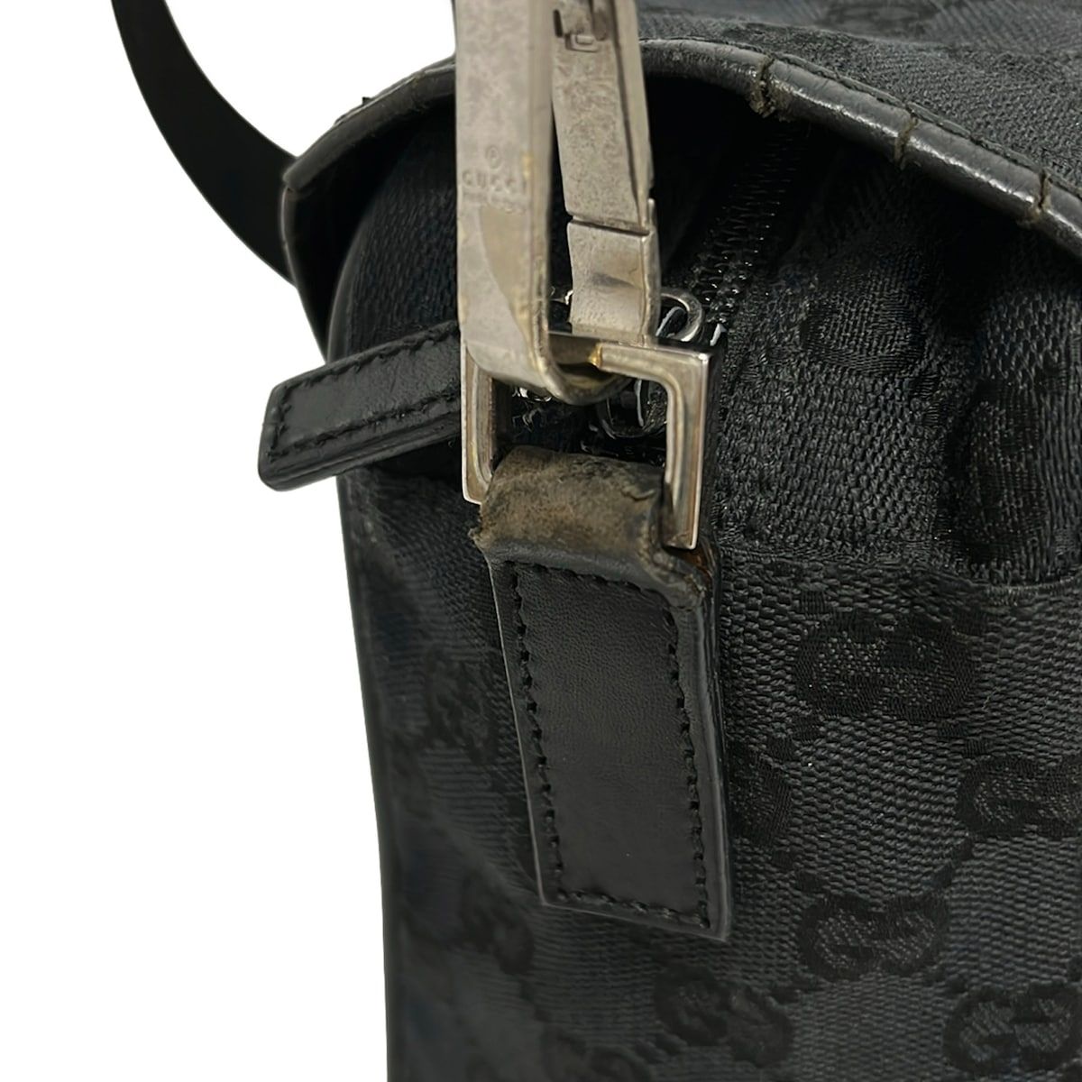 GUCCI(グッチ) ショルダーバッグ GG柄 0190375 黒 レザー - メルカリ