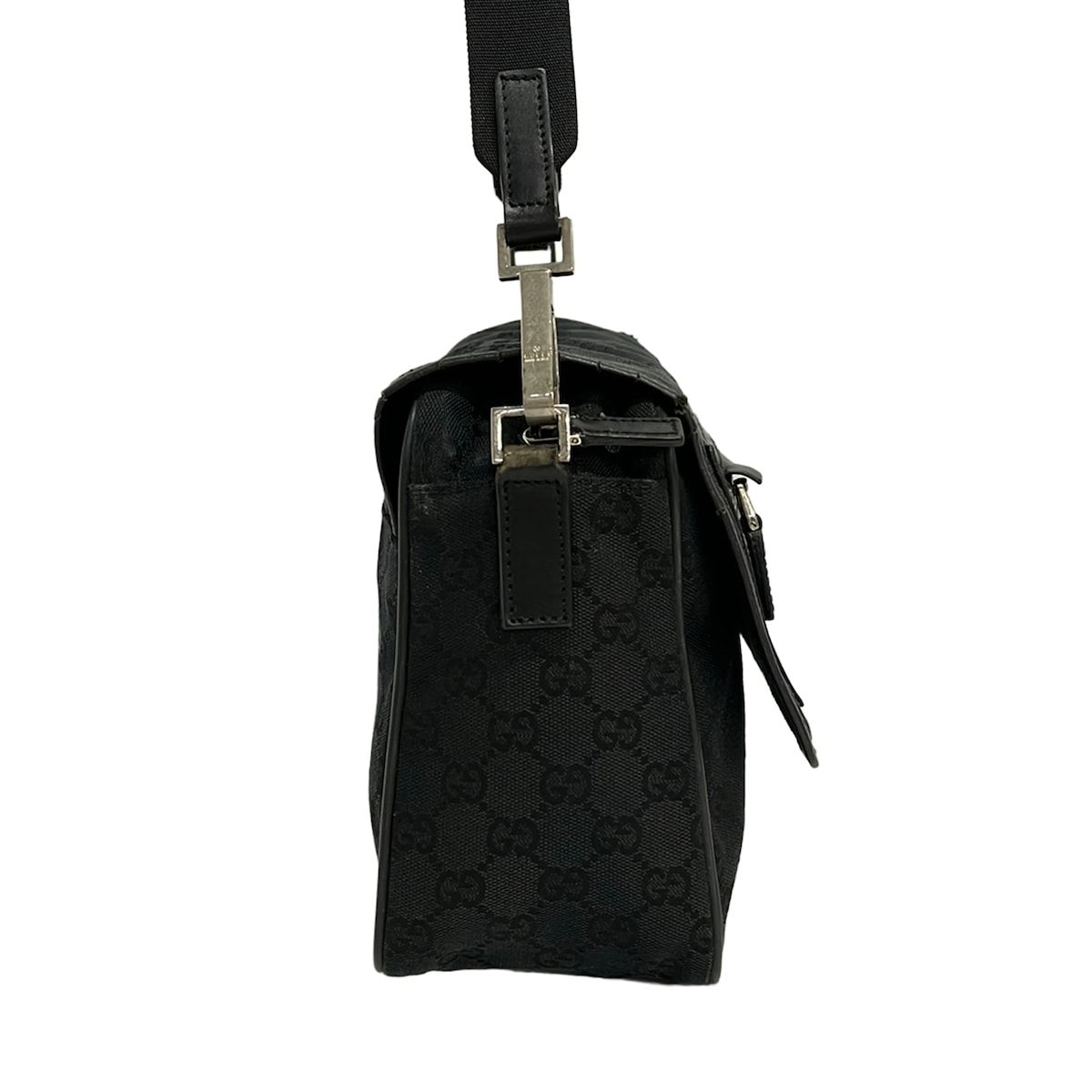 GUCCI(グッチ) ショルダーバッグ GG柄 0190375 黒 レザー - メルカリ