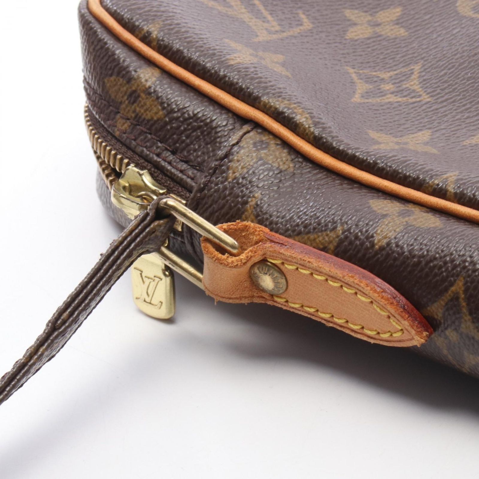 LOUIS VUITTON ダヌーブ M45266 r4221