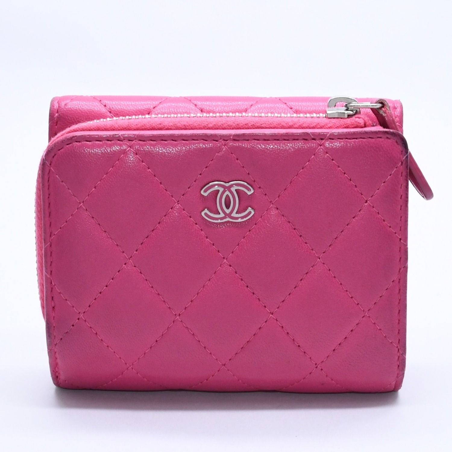CHANEL シャネル マトラッセ 21番台 コンパクトウォレット 三つ折り