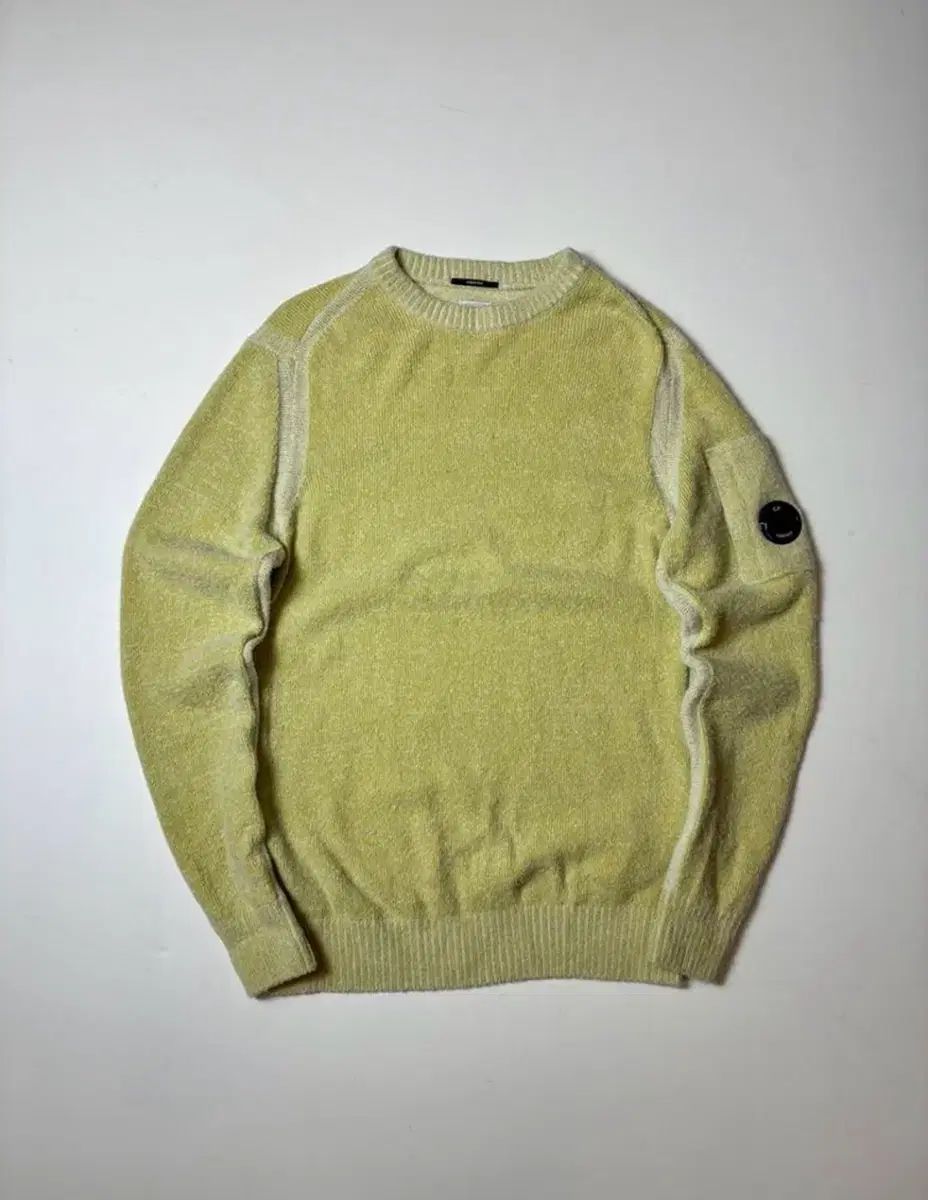 C.P. COMPANY シーピーカンパニー ラムウール アプリーケ フリース レンズ セーター PN8446