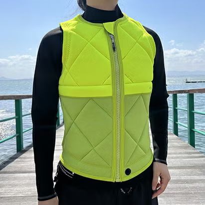 インパクトベスト Follow｜Athena (Fluro Yellow)　Sサイズ ウェイクサーフィン用ライフジャケット ウェイクボード用ライフジャケット