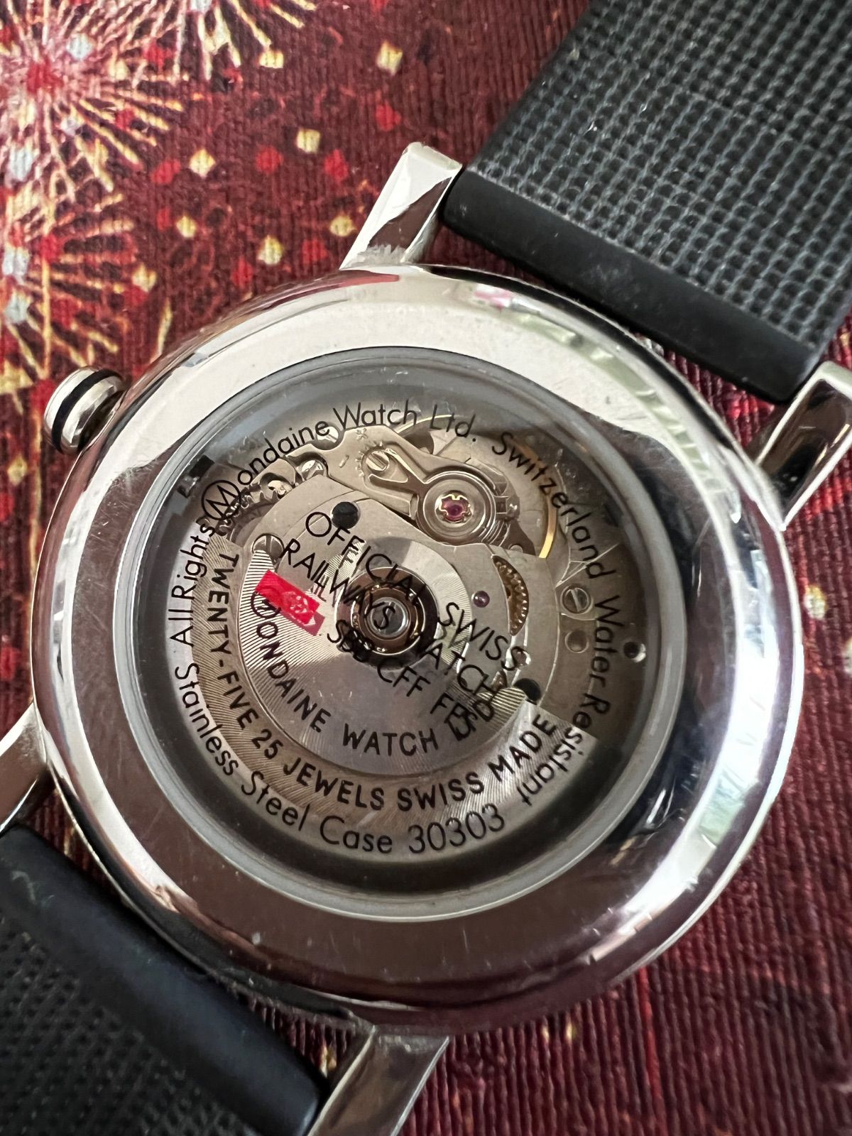モンディーン MONDAINE☆自動巻き時計☆裏スケルトン☆メンズ☆稼働品