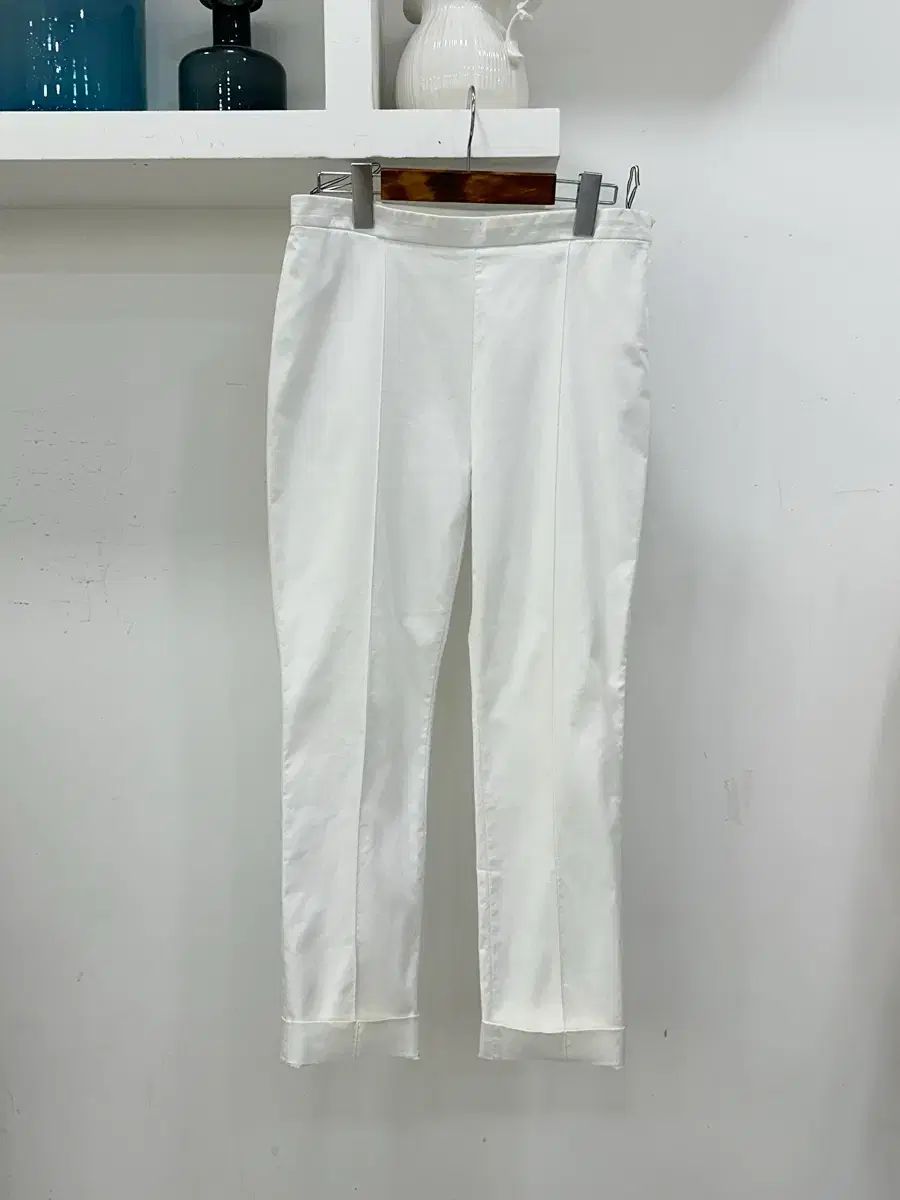 エルメス レディース 白 パンツ