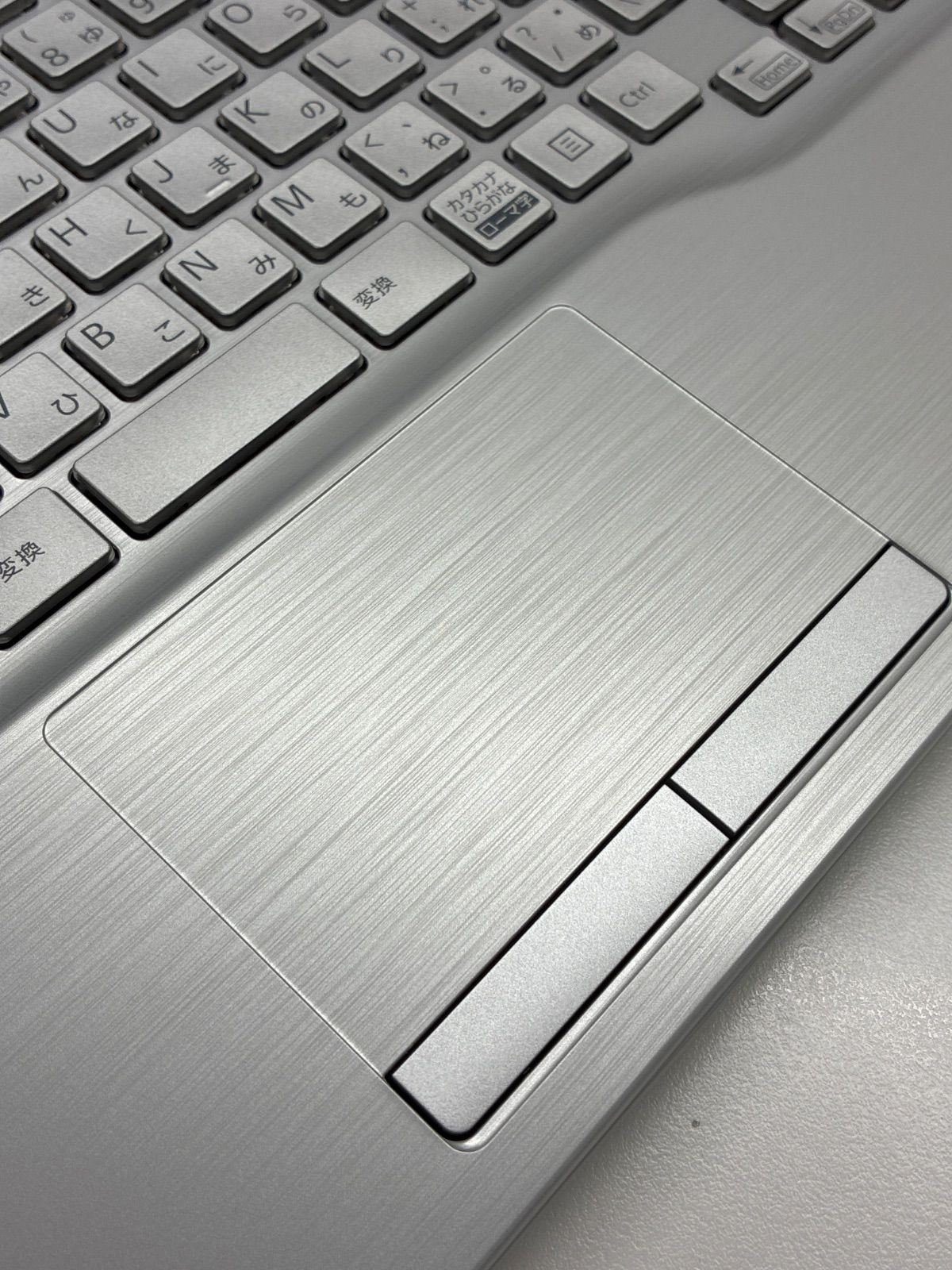 ジャンク 富士通 Windowsノート 全体的に状態悪い - メルカリ