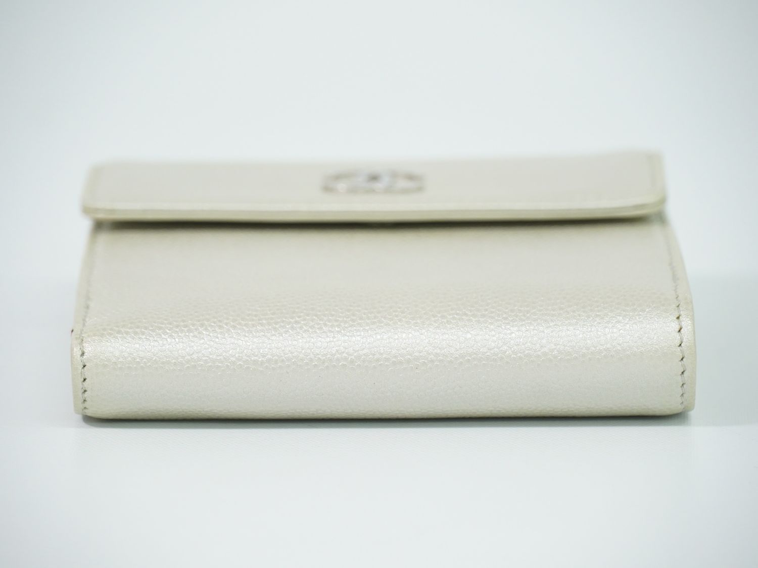 本物 シャネル CHANEL ココマーク 二つ折り 折財布 コンパクト