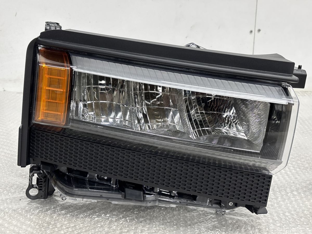 新車外し】トヨタ ランドクルーザー 250 VX 純正 ヘッドライト ヘッド