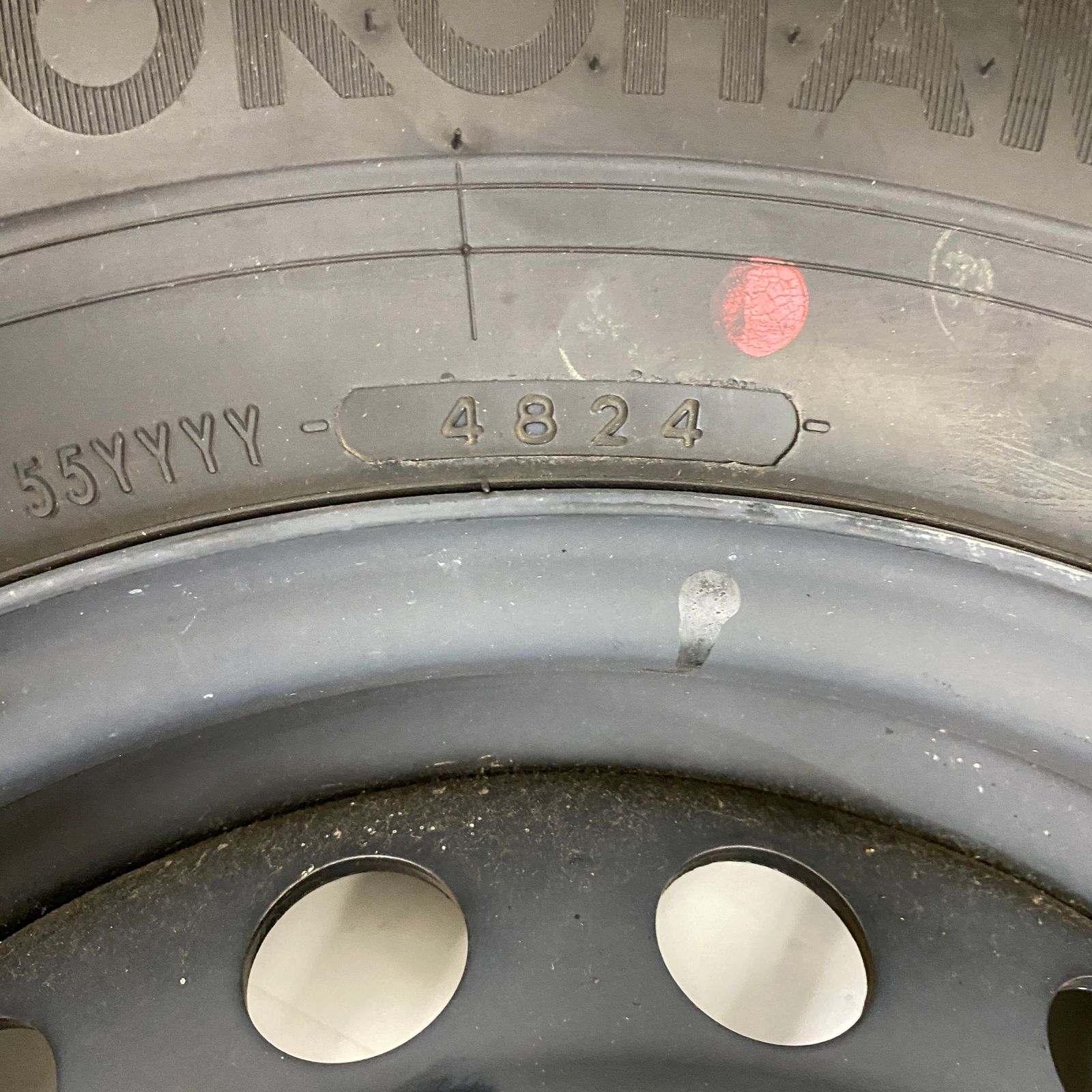 日産キャラバン純正スチールホイール 15インチ 5.5J 6H PCD139.7 + 