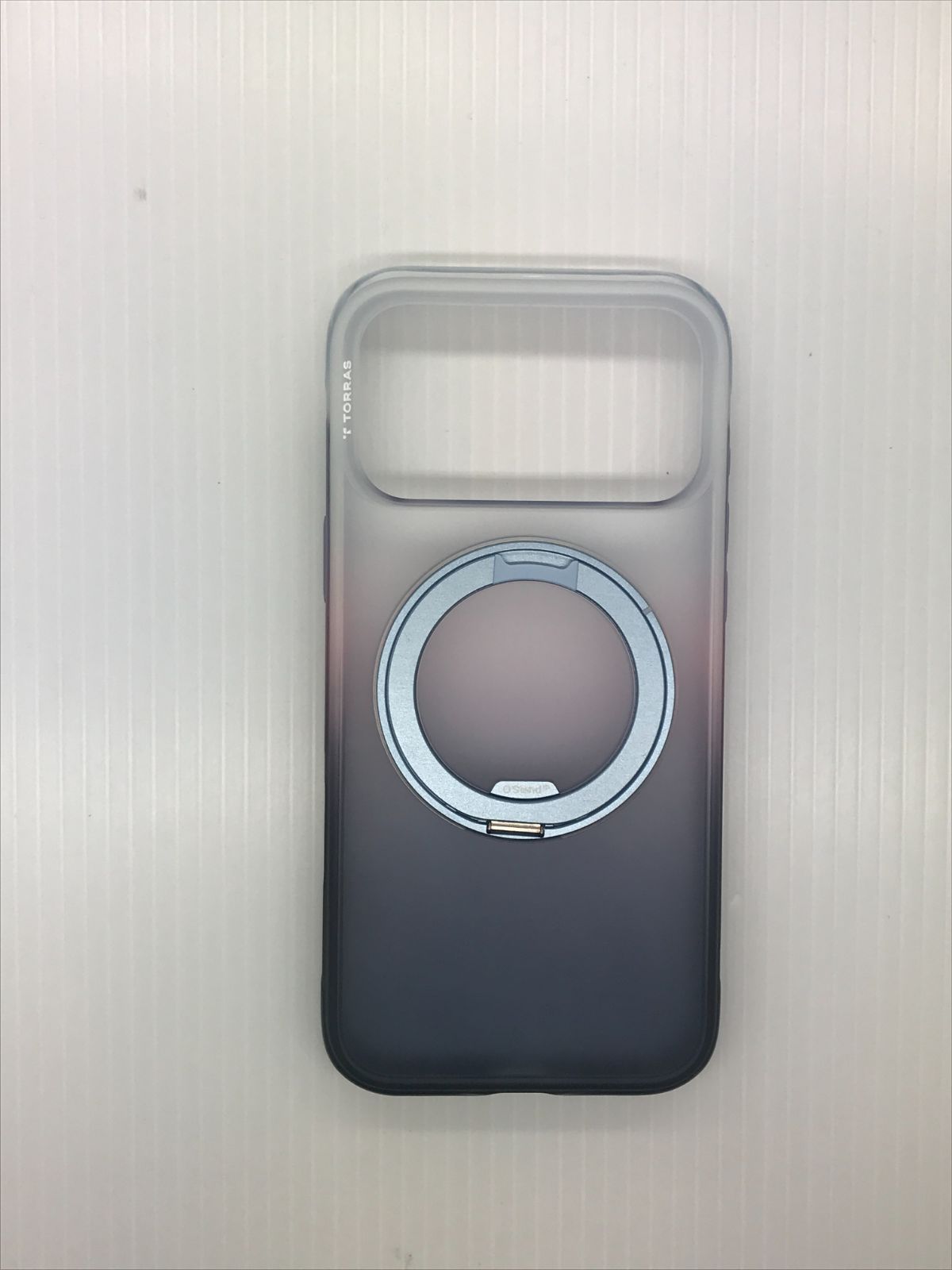 TORRAS iPhone 17 Pro Max 用 ケース Ostand O3 Air【藤のように重なるパープル・エアバッグ保護】MagSafe対応 360°回転スタンド 縦横両対応 日常の記録・動画視聴に便利 ワイヤレス充電対応 耐衝撃 フジ・グラデパープ