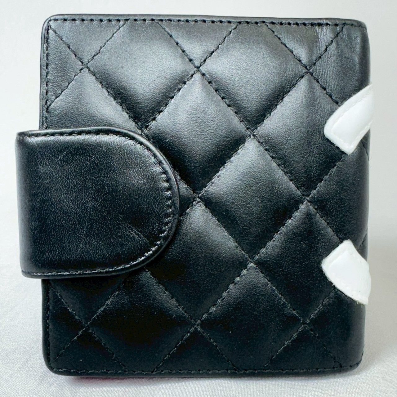 最終価格【美品✨】シャネル 財布 カンボンライン がま口 二つ折 黒白 美品】CHANEL シャネル カンボンライン コンパクト がま口 二つ折り