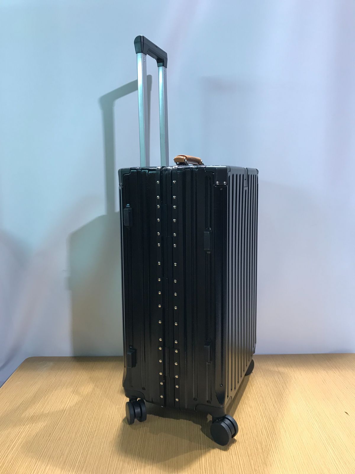 Mサイズ】スーツケース・キャリーケース TSAロック ブラック SC903-24 