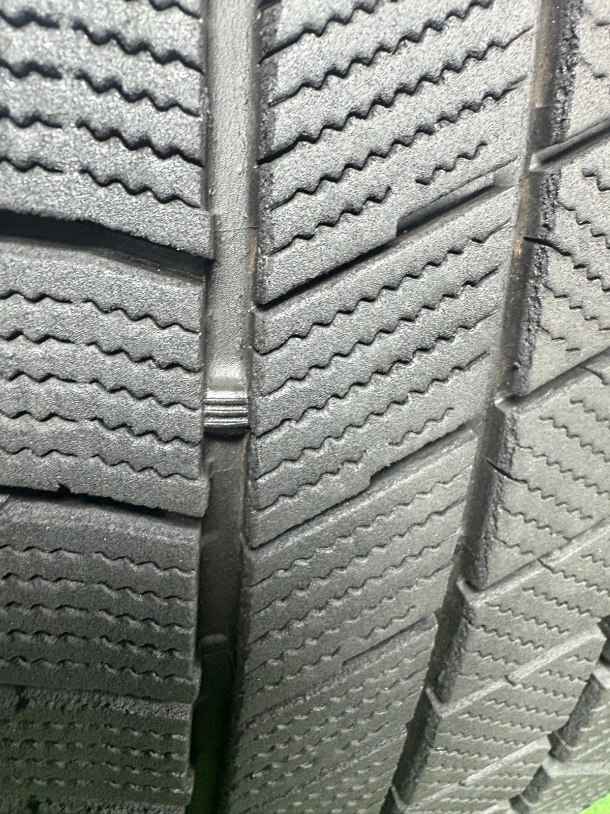 送料無料☆225/60R18 ブリヂストン VRX3 2022年製 4本 冬 タイヤ