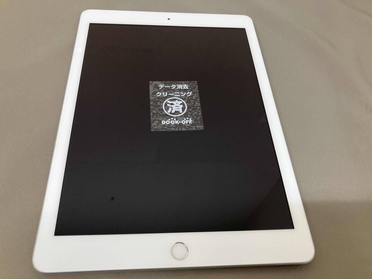 MR6P2J/A iPad Wi-Fi+Cellular 32GB シルバｰ au