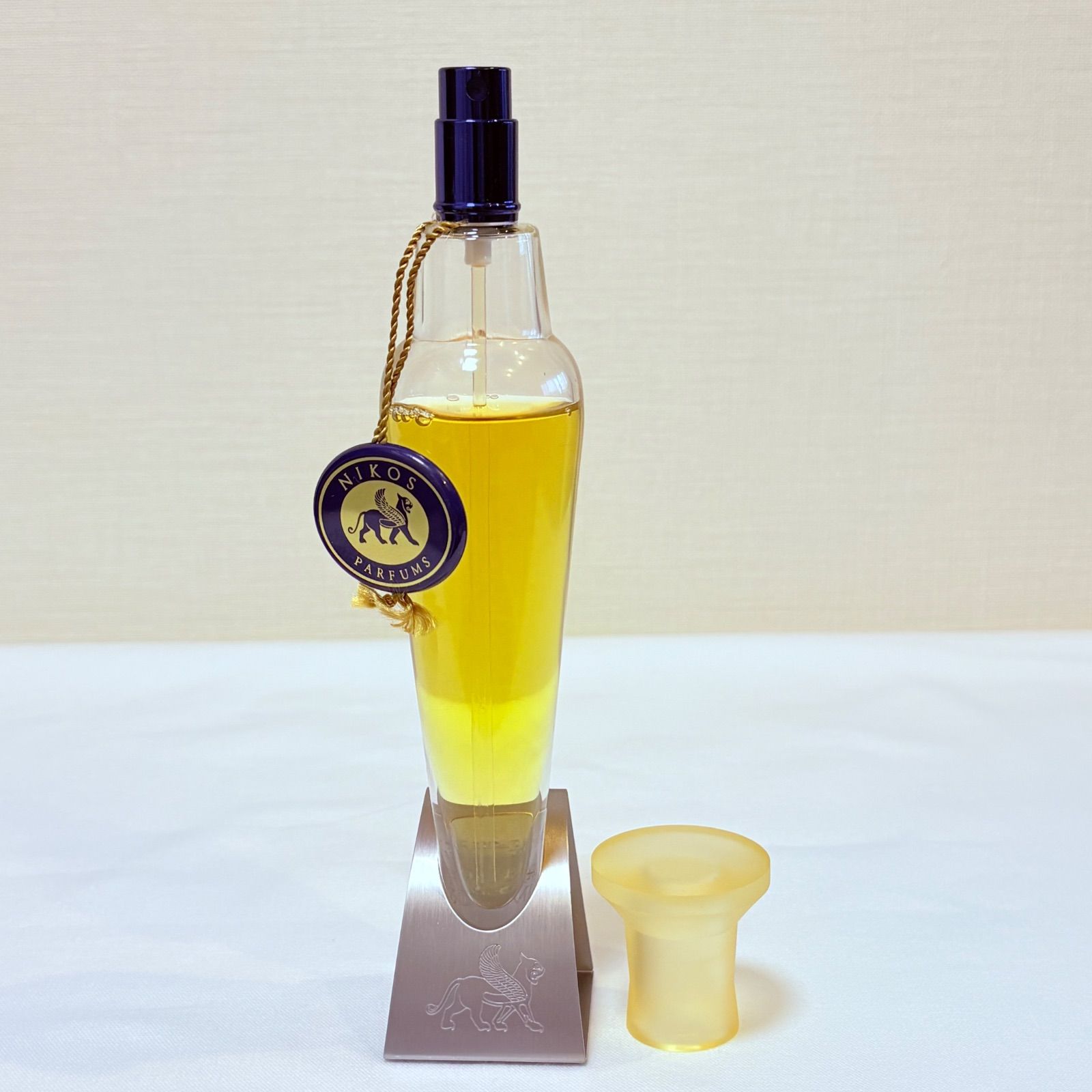 NIKOS SCULPTURE FEMME eau de parfum ニコス スカルプチャー ファム