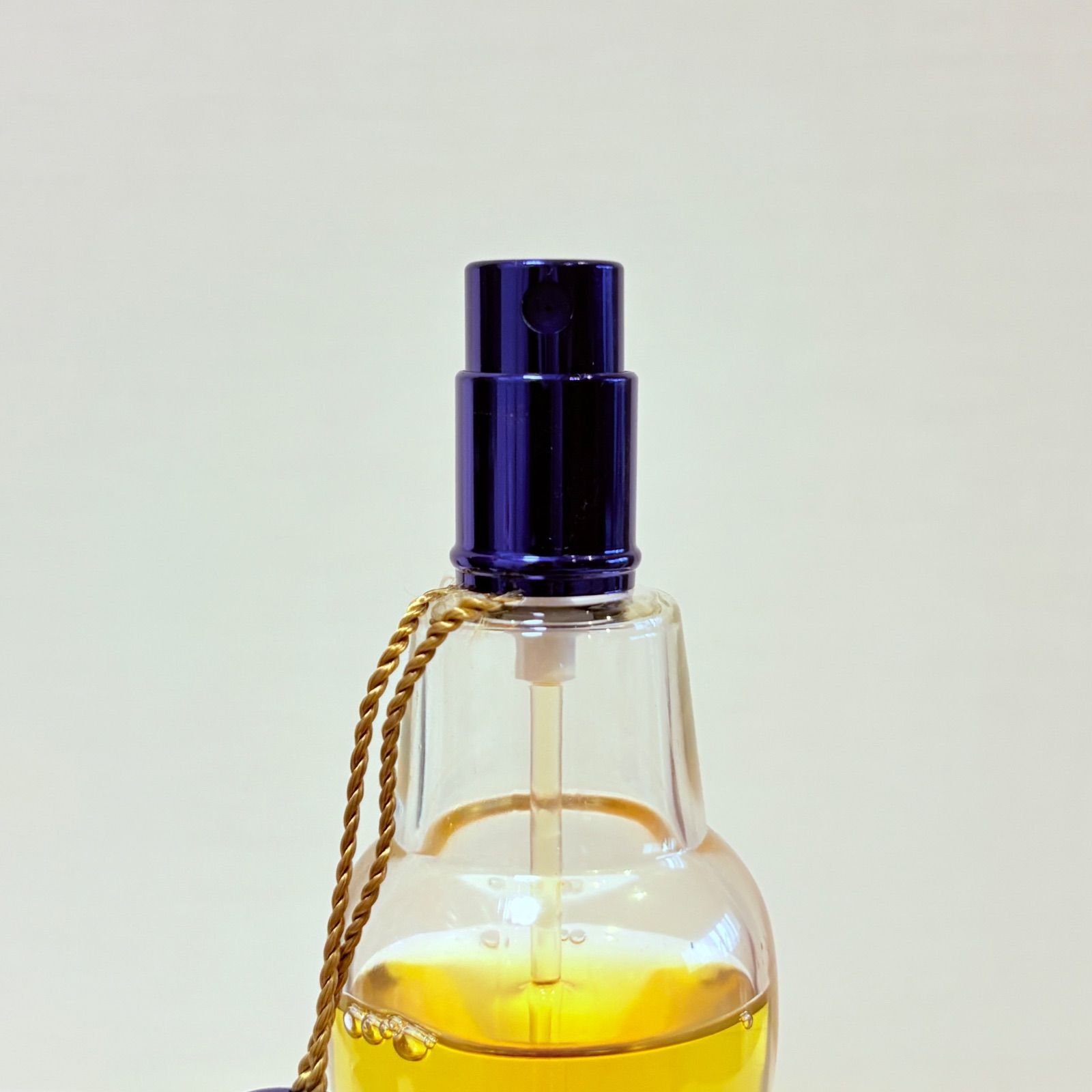 NIKOS SCULPTURE FEMME eau de parfum ニコス スカルプチャー ファム