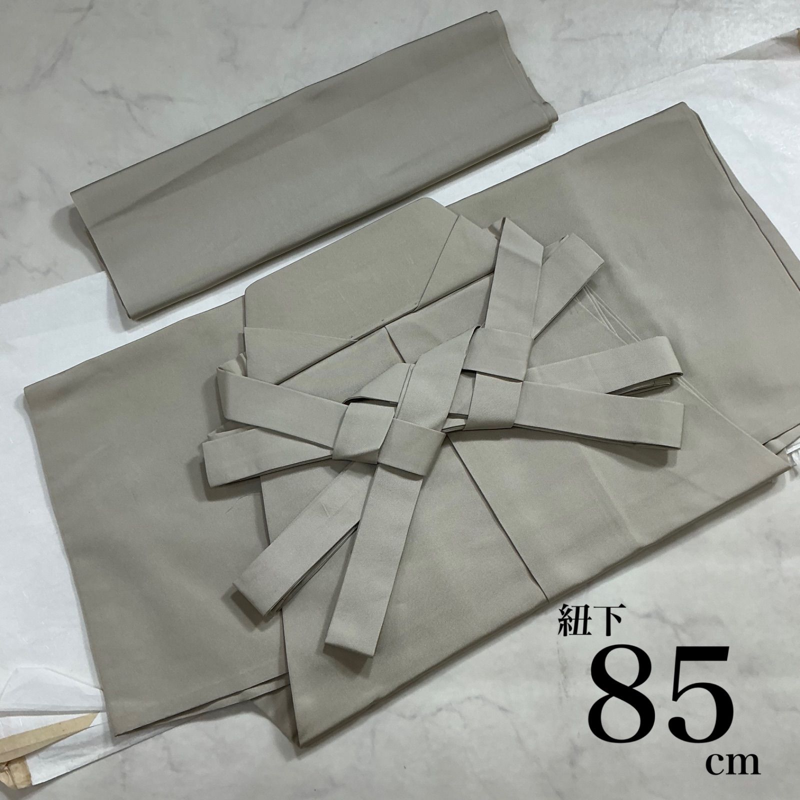 kimono+one＊男前屋＊男袴＊紐下85cm＊米沢織＊正絹＊馬乗袴＊正絹＊仕舞袴＊成人式＊茶道＊余り布付き＊舞台衣装＊装束