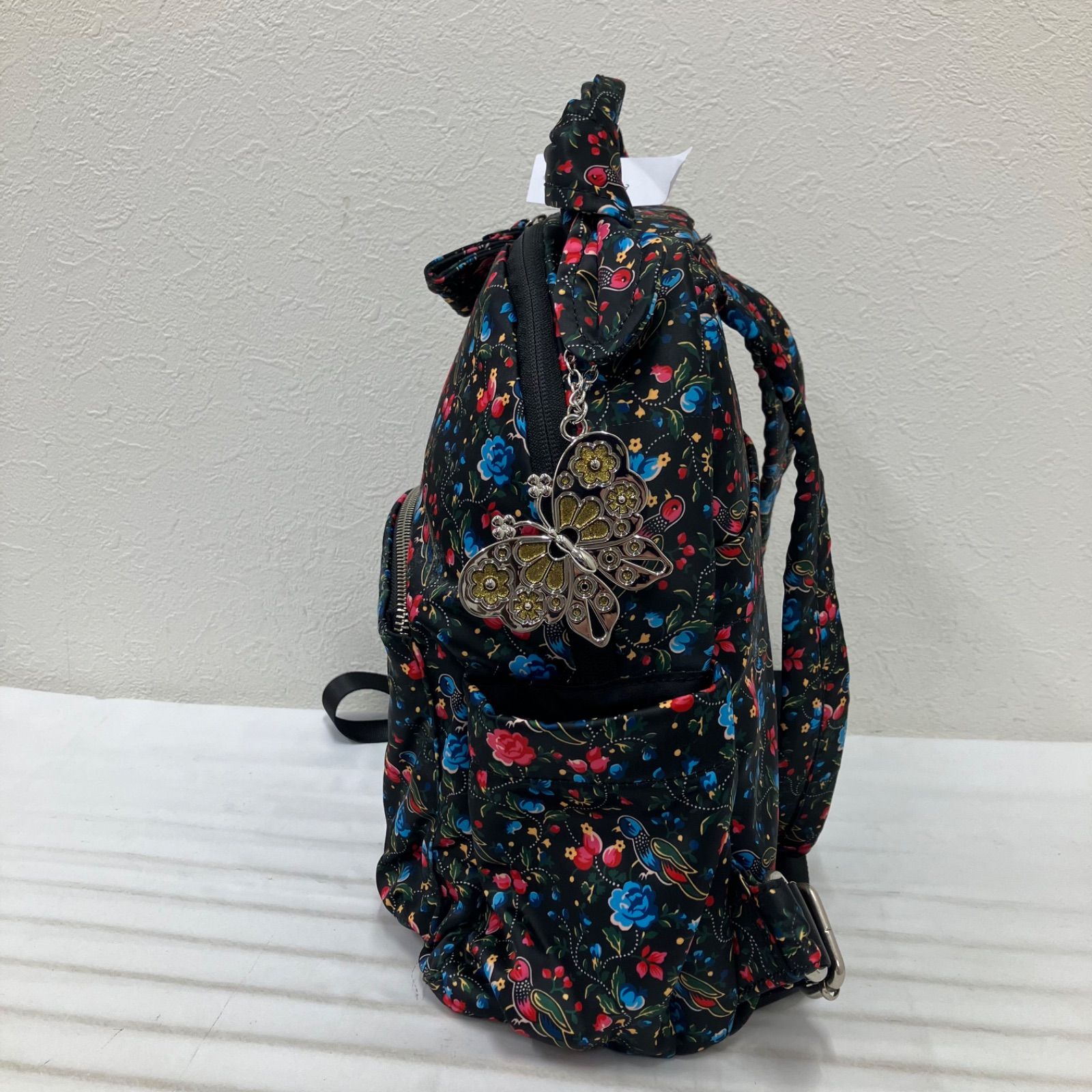 【極美品】ANNA SUI アナスイ リュック バックパック 刺繍 花柄 フリル 5393 ANNA SUI アナスイ リュックサック リュック バックパック