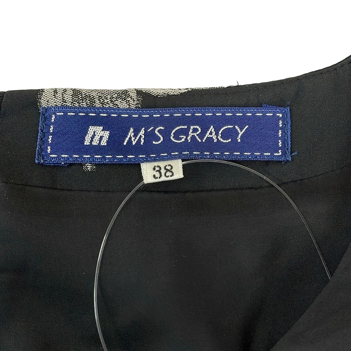 M'S GRACY ひざ丈ワンピース サイズ38 美品 M'S GRACY(エムズグレイシー) ワンピース サイズ38 M レディース - 黒
