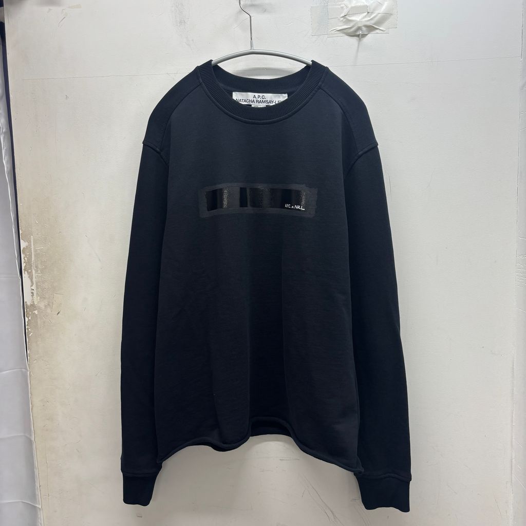 A.P.C. × NATACHA RAMSAY LEVI アーペーセー×ナターシャラムゼイレヴィ Sweat Shirt スウェット 24E2-C0GYL-H27894 ブラック size:S【中目黒B06】｜詳細画像