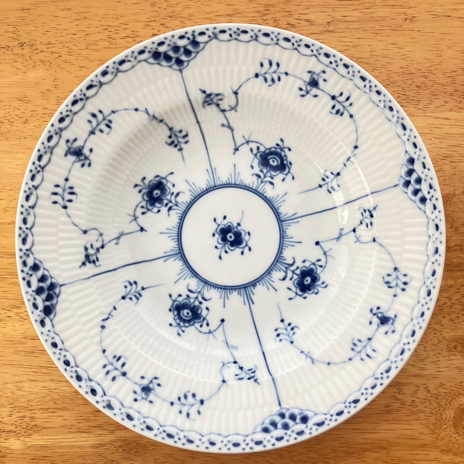 訳あり】ロイヤルコペンハーゲン ブルーフルーテッド プレイン 24cm