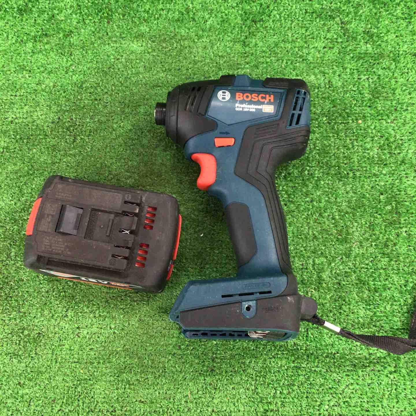 ◇ボッシュ(BOSCH) 18Vコードレスインパクトドライバー GDR18V-200【川崎店】