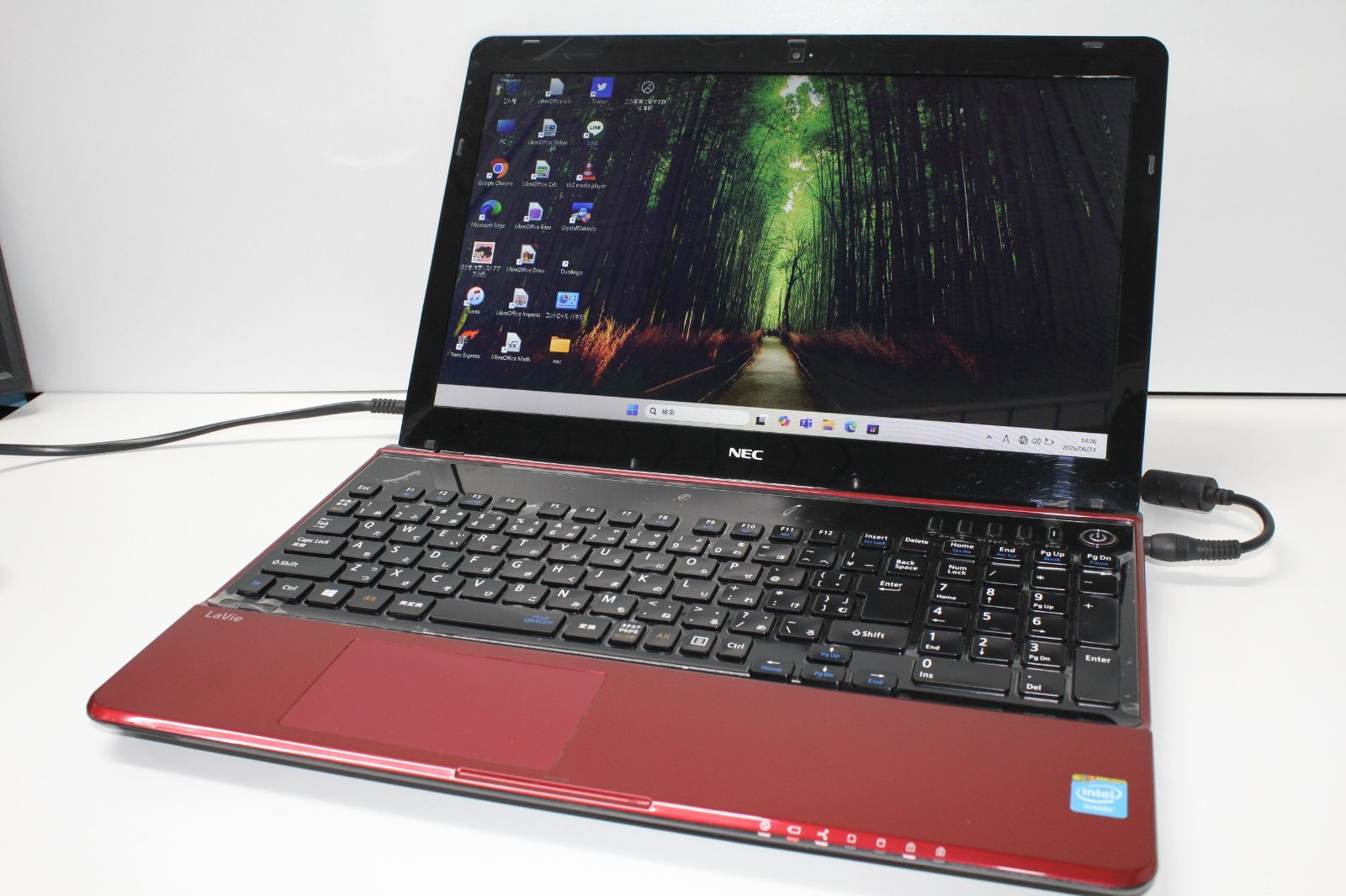 NEC LaVie S LS150/RSR Celeron/SSD256GB 中古ノートPC - メルカリ