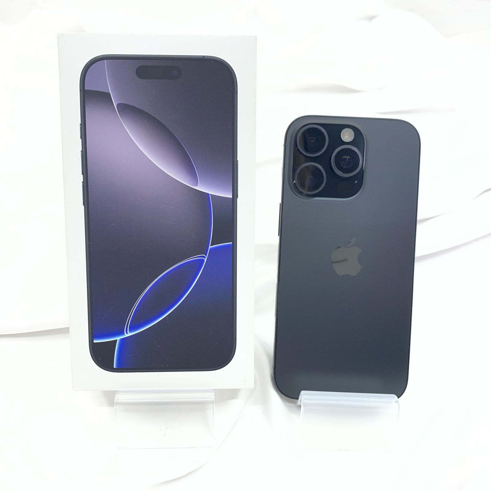 [盛岡70-0053] [併売]iPhone16 Pro A3292 (MYMⅤ3J/A) 128GB ブラックチタニウム 【国内版SIMフリー】【中古/60】