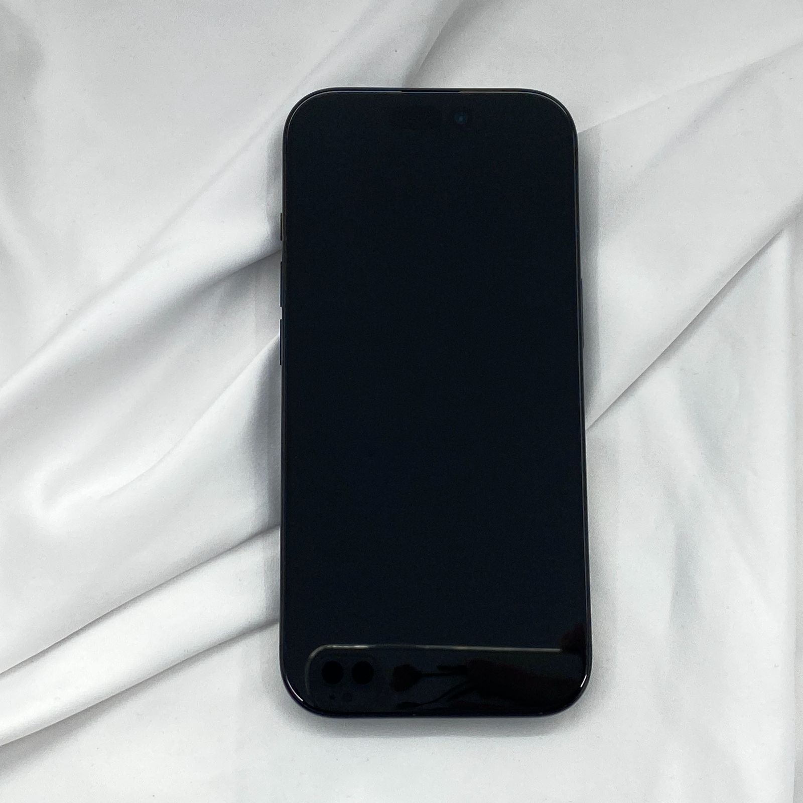 iPhone16 Pro 128GB ブラックチタニウム中古 - メルカリ