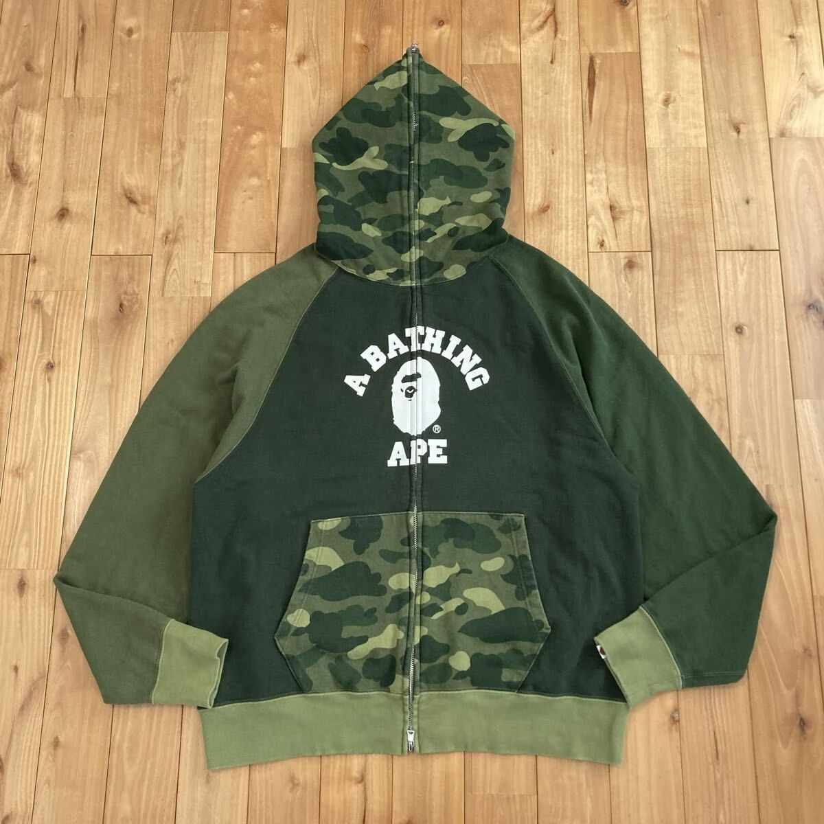 ★XL★ Green Camo カレッジロゴ クレイジー パーカー a bathing ape BAPE full zip hoodie エイプ ベイプ アベイシングエイプ yi498