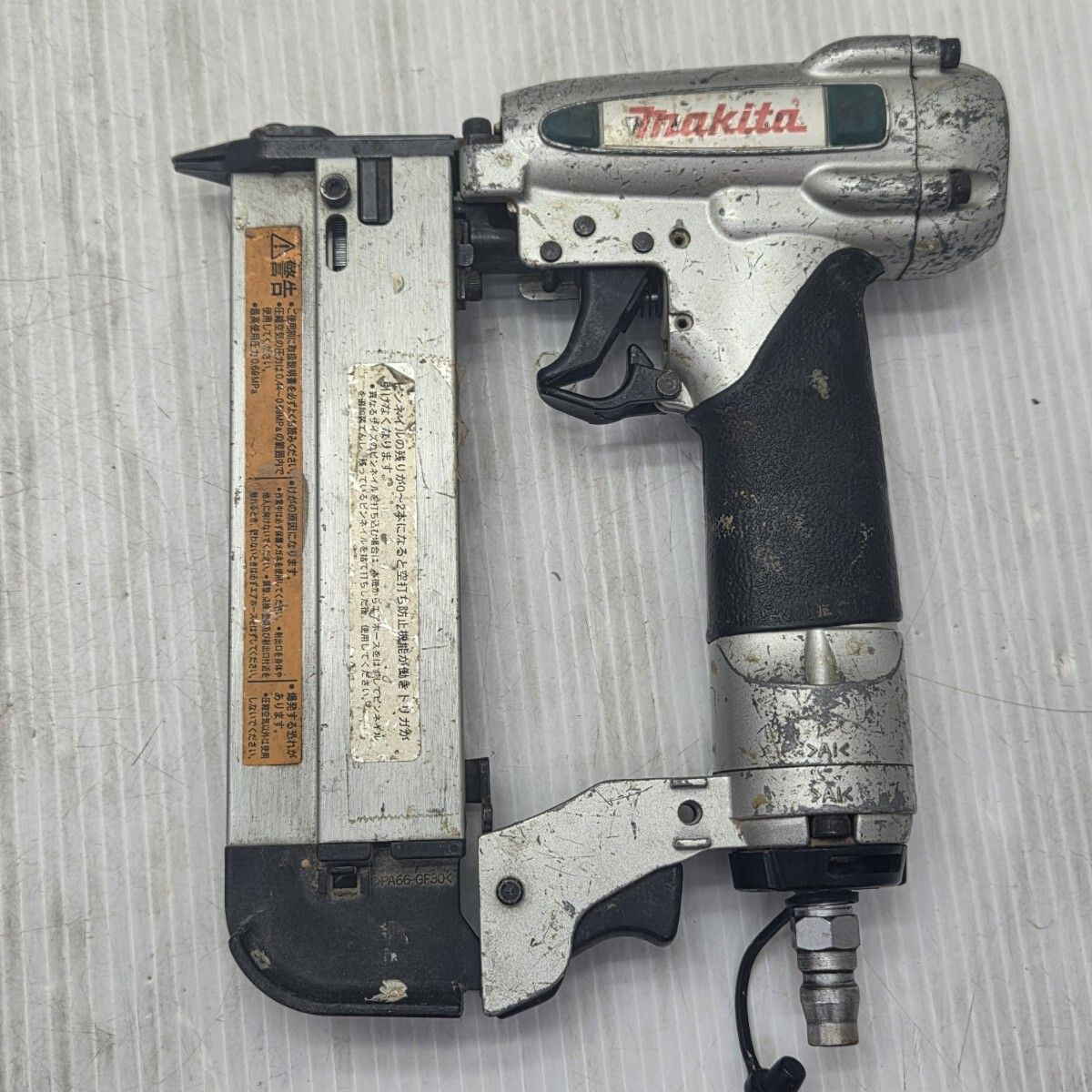 S05302 Makita マキタ 常圧ピンネイラ AF351 エアーツール