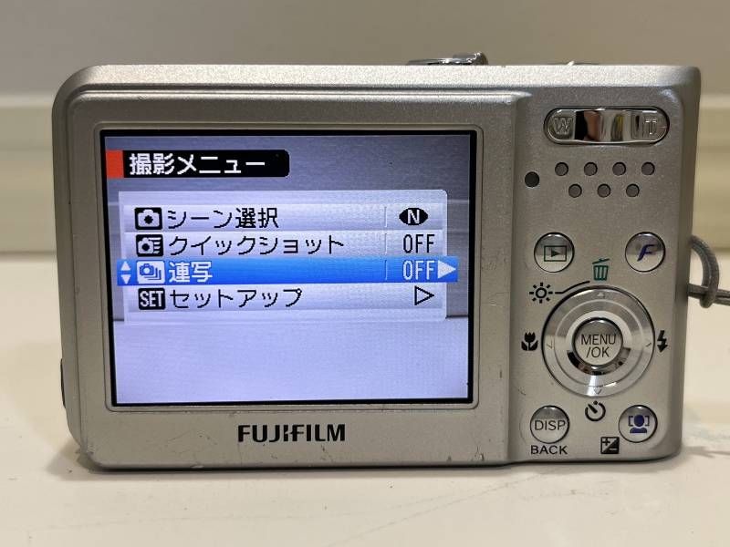 FUJIFILM FinePix F31fd コンパクトデジタルカメラ デジカメ シルバー