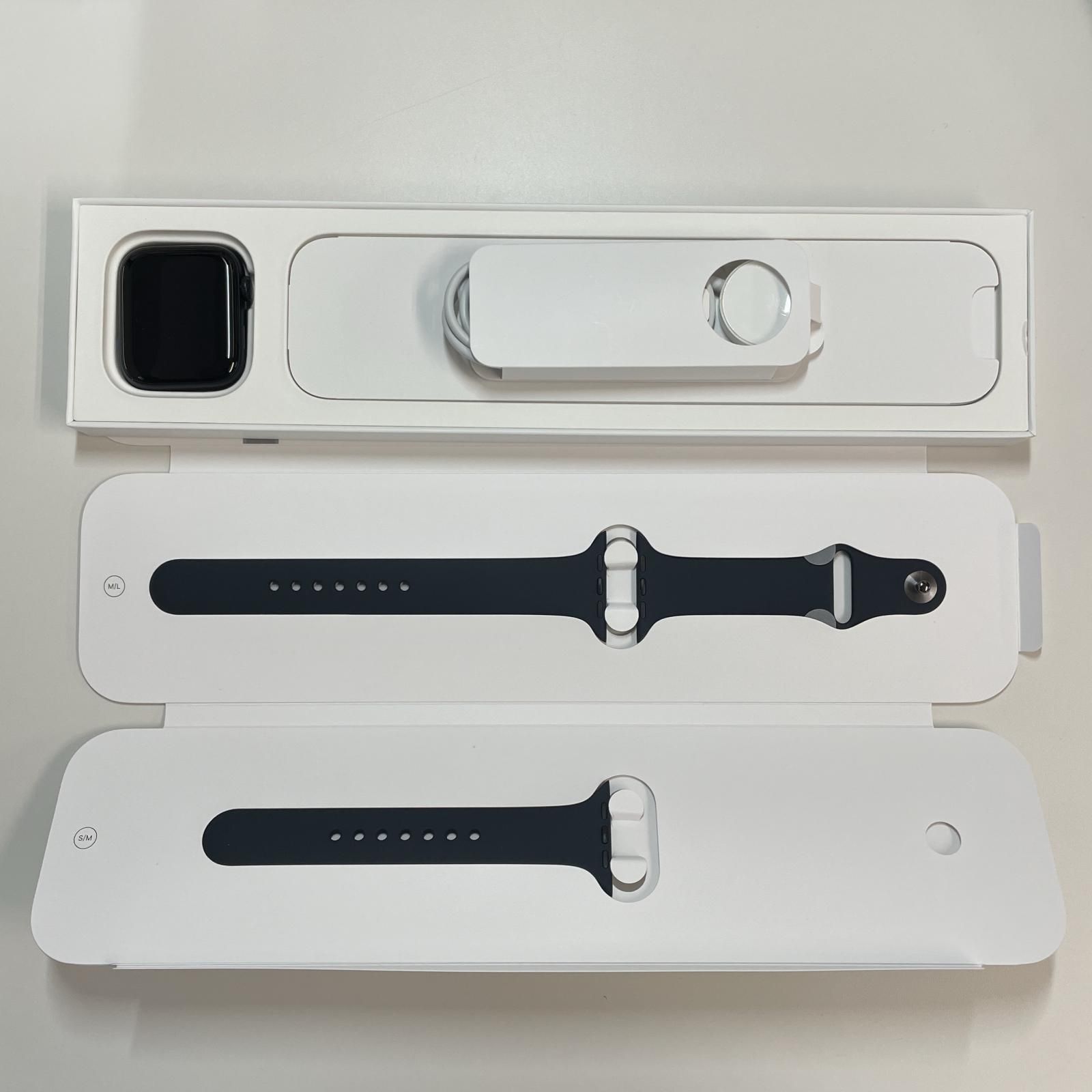 Apple Watch Apple Watch SE 第2世代 44mm GPS ミッドナイト