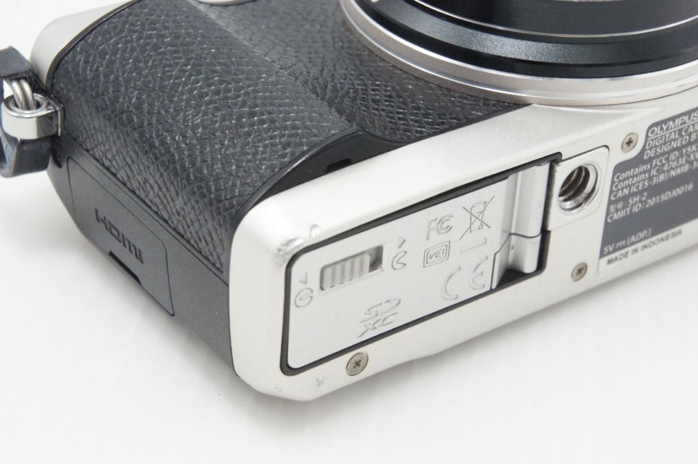 OLYMPUS オリンパス STYLUS SH-2 コンパクトデジタルカメラ シルバー
