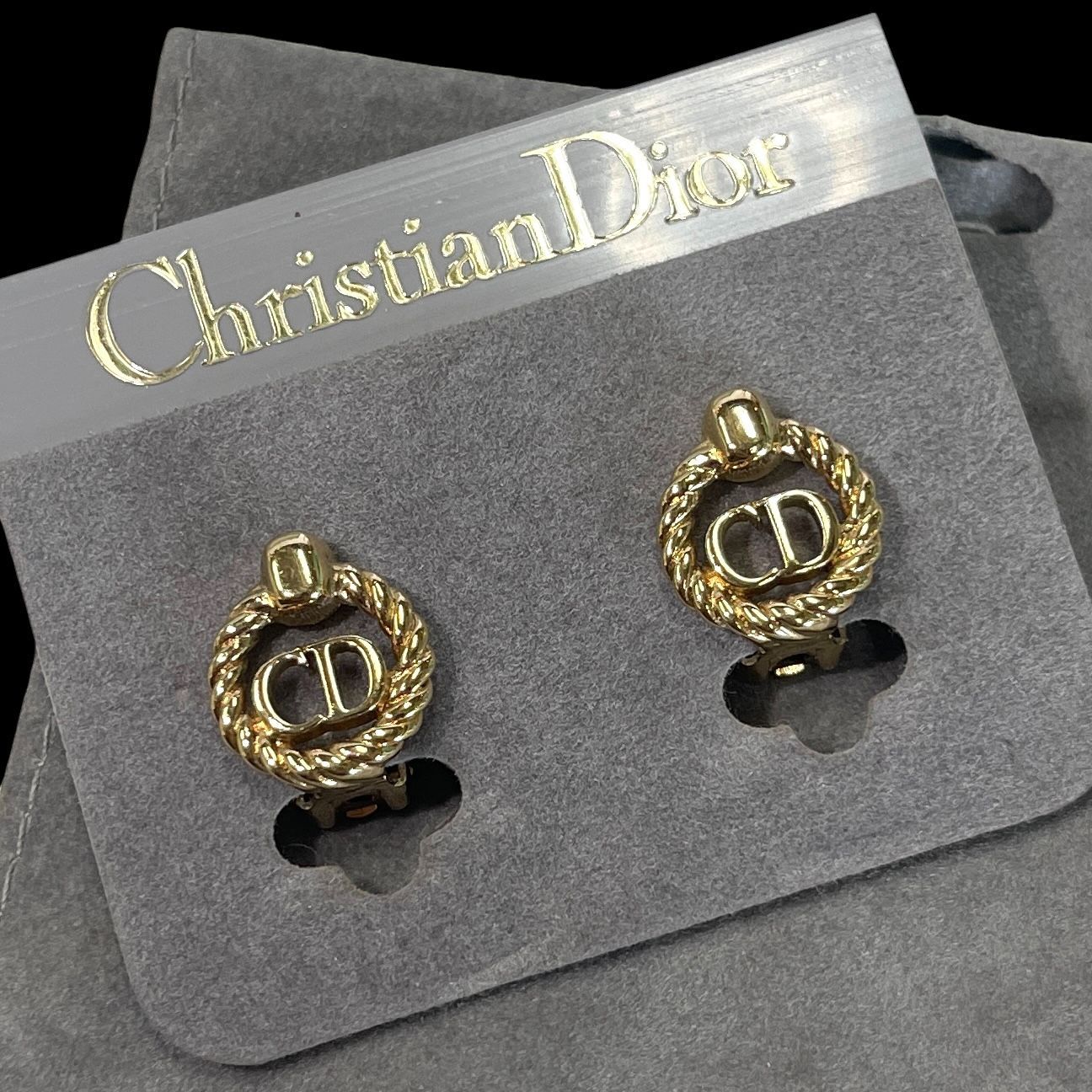美品 Christian Dior クリスチャンディオール イヤリング CDロゴ ゴールド クリップ アクセサリー ヴィンテージ ジュエリー 保存袋付き
