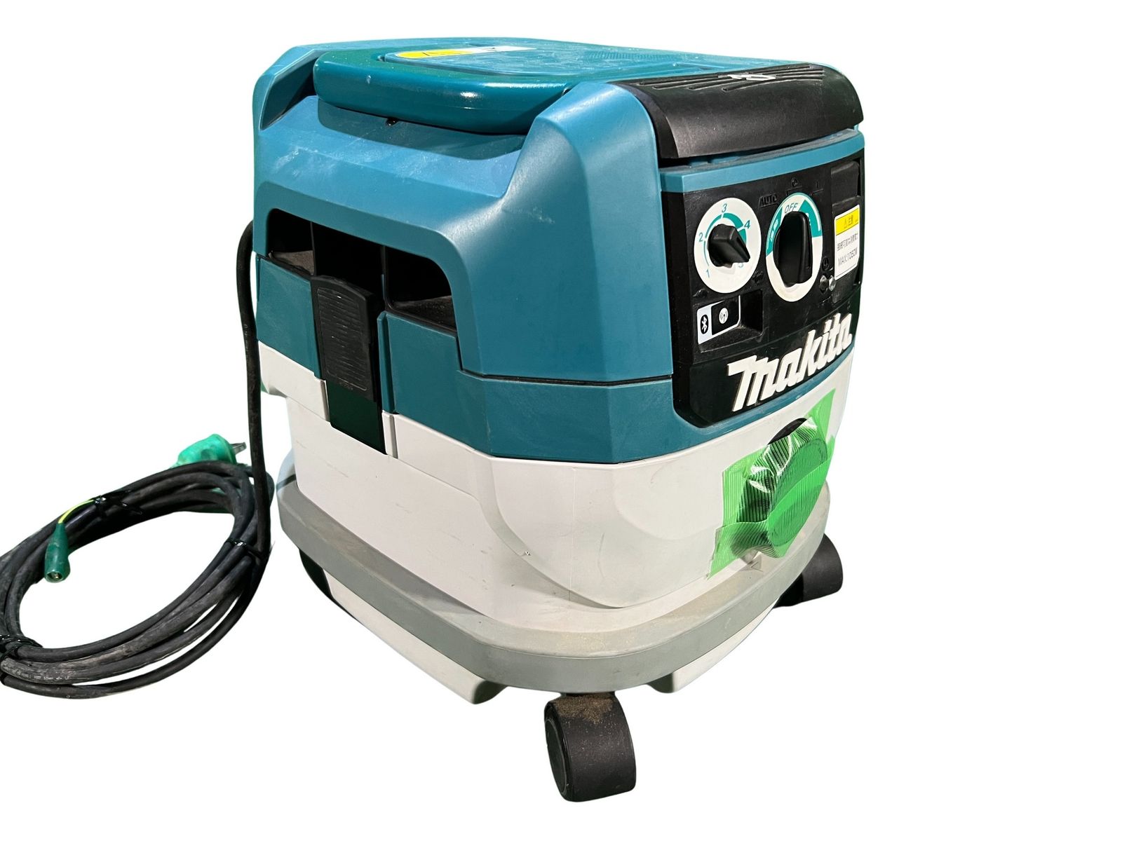 ☆中古品☆makita マキタ 粉じん専用 集じん機 VC0840 ホース付 100V 8L 工具連動 コード式 集塵機 掃除機 業務用 クリーナー130053