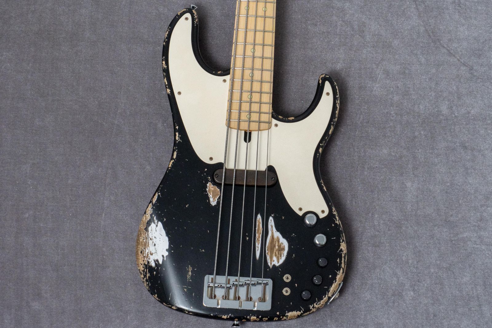 【new】Xotic / XTB-1T 5st Black Heavy Aged Ash M 4.280kg #TB-0014【GIB兵庫】【PLEK調整済】エレキベース