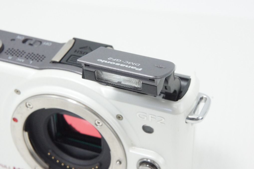 良品 Panasonic パナソニック LUMIX DMC-GF2 ボディ ミラーレス一眼
