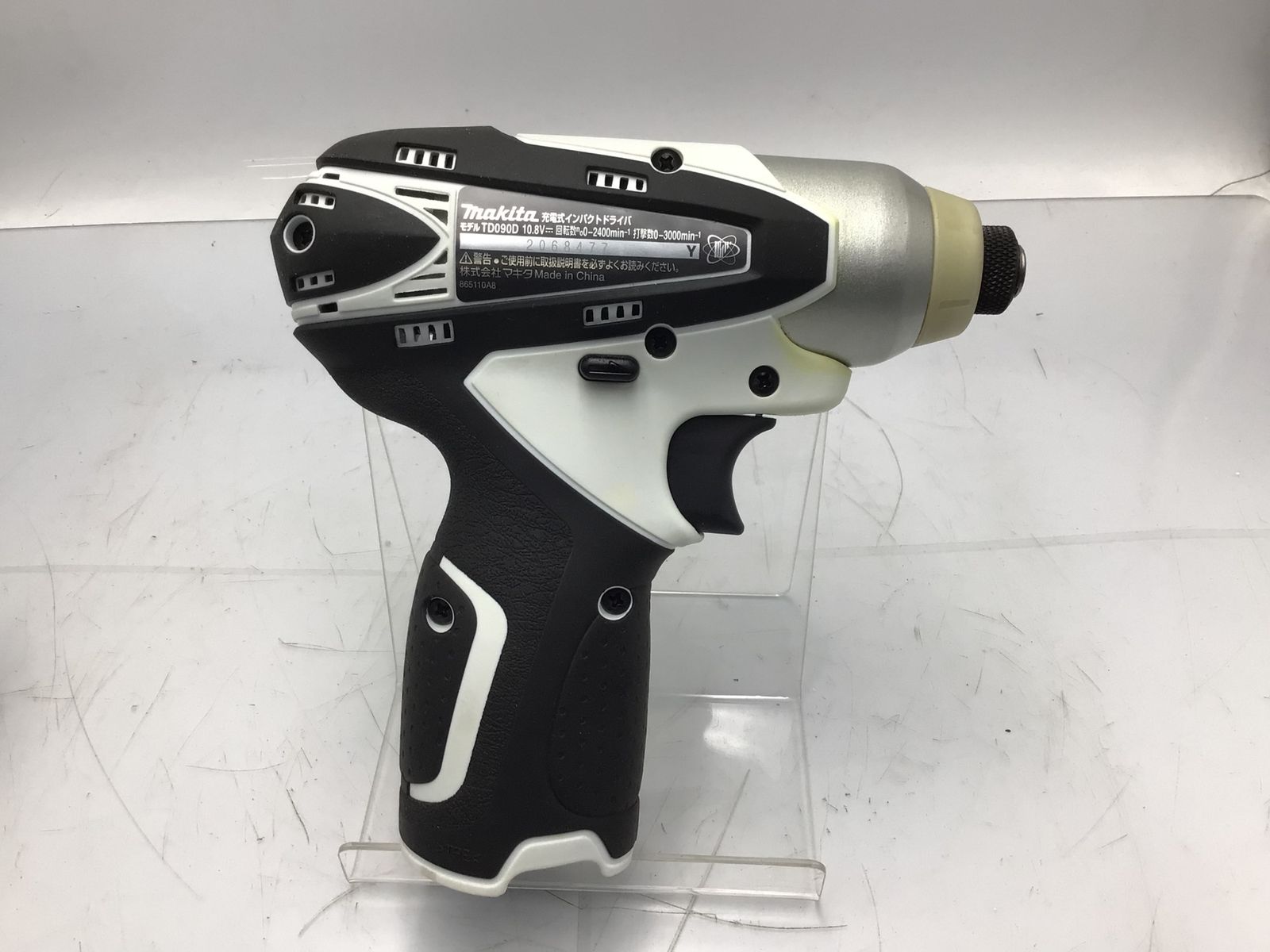 【中古品】Makita/マキタ TD090DZ ☆ 10.8v充電式インパクトドライバ 【充電器、バッテリー１個セット】 [IT_GXQSB][知立][M04]