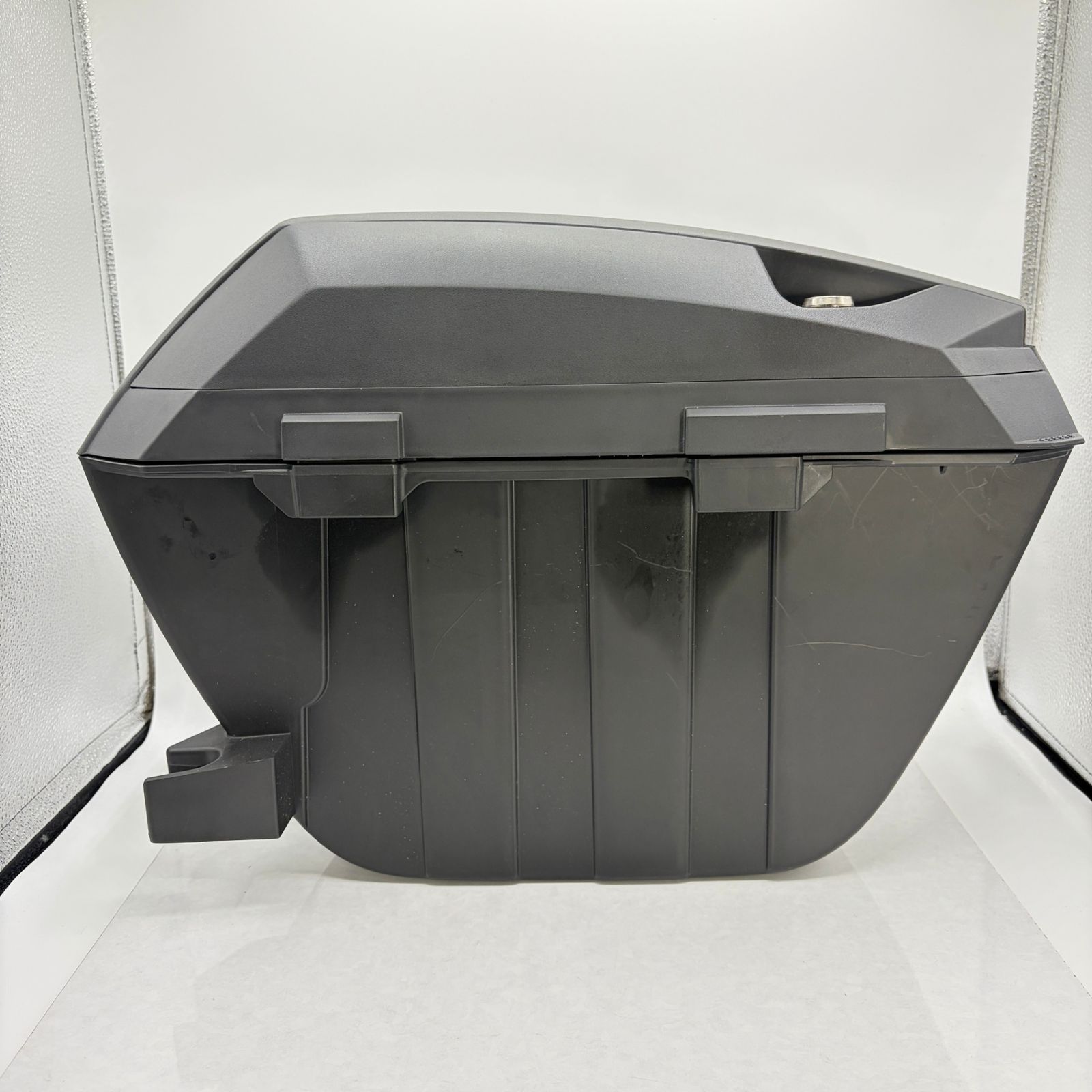 【美品】 SHAD(シャッド)サイドケース SH23 左右セット 外箱・鍵2本・予備キーシリンダー バイク用 パニアケース 【美品】 SHAD(シャッド)サイドケース SH23 左右セット 外箱・鍵2本・予備キーシリンダー バイク用 パニアケース