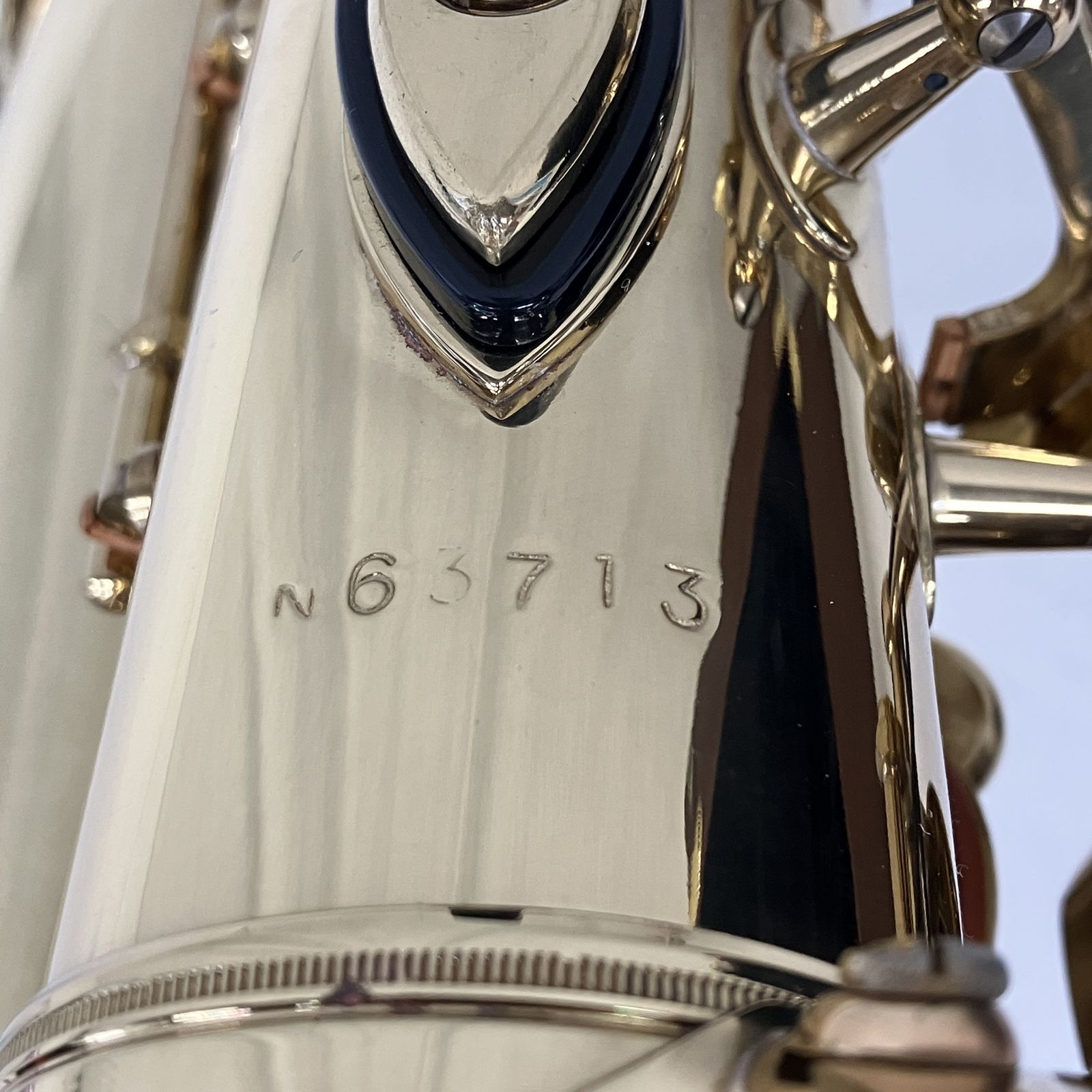 Frontier アルトサックス 管楽器 フロンティア 中古 S11365235 Frontier アルトサックス 管楽器 フロンティア 中古 S11365235