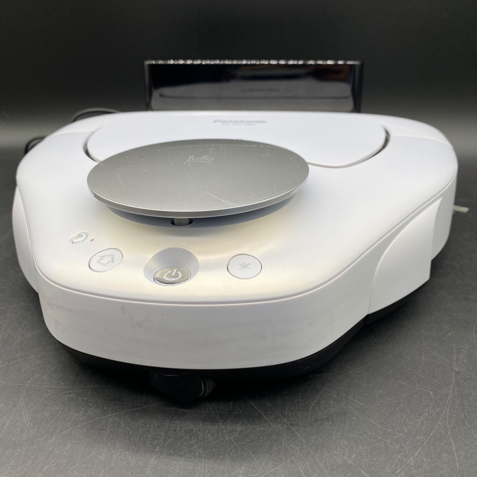【ジャンク品】Panasonic MC-RSF1000PW ロボット掃除機本体 𝓐263【注目】Panasonic パナソニック ロボット掃除機 RULO 2020年製