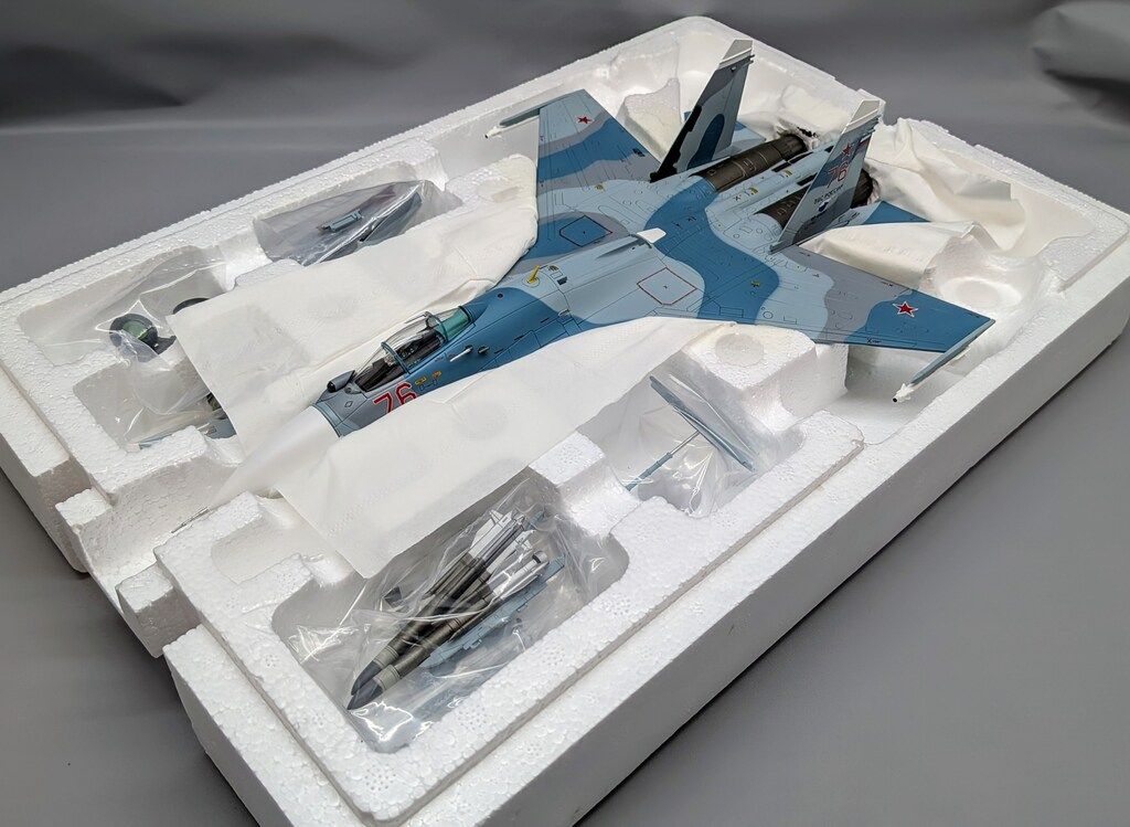 HOBBY MASTER 1/72 Su-27SM フランカーB型 `ロシア航空宇宙軍 2016`