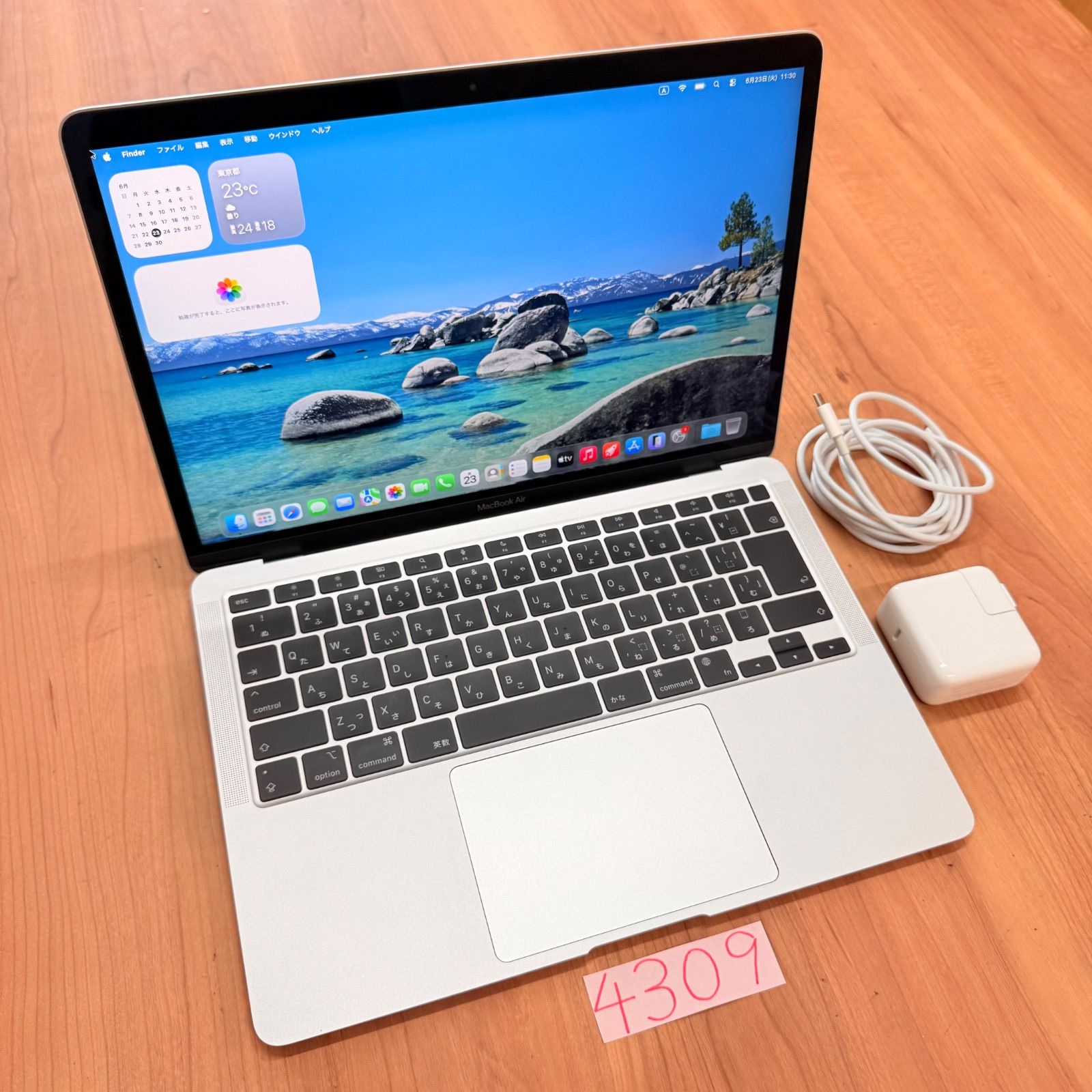 バッテリー良好】 MacBook air 13インチ 2020 Apple M1 8GB 256GB 動画