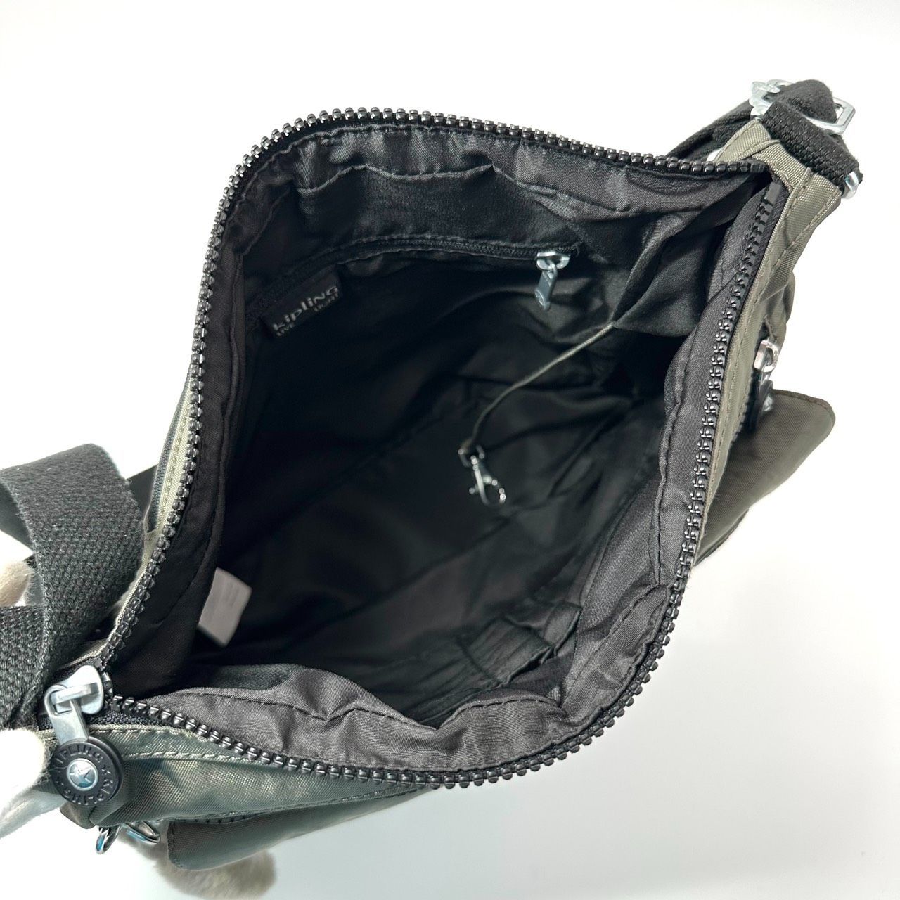 Pincheng Kin 商品 B5693】 kipling キプリング ショルダーバッグ モニッサ ナイロン