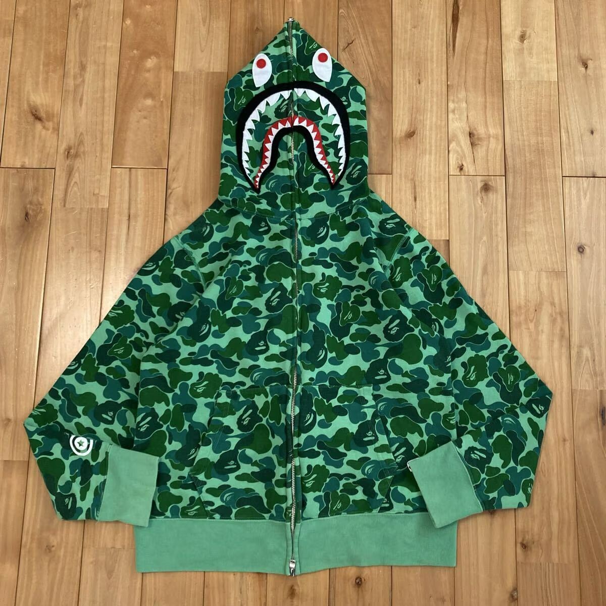 ★渋谷限定★ SHIBUYA STORE CAMO Separate shark full zip hoodie Sサイズ a bathing ape エイプ ベイプ シャーク パーカー 都市限定 pz4