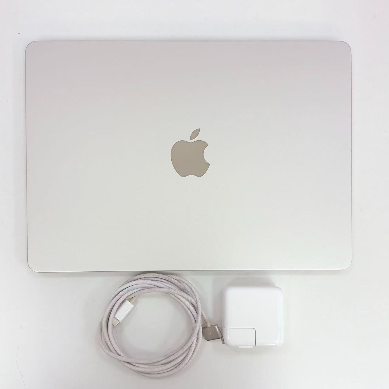 美品】MacBook Air M2 16GB 512GB スターライト - メルカリ