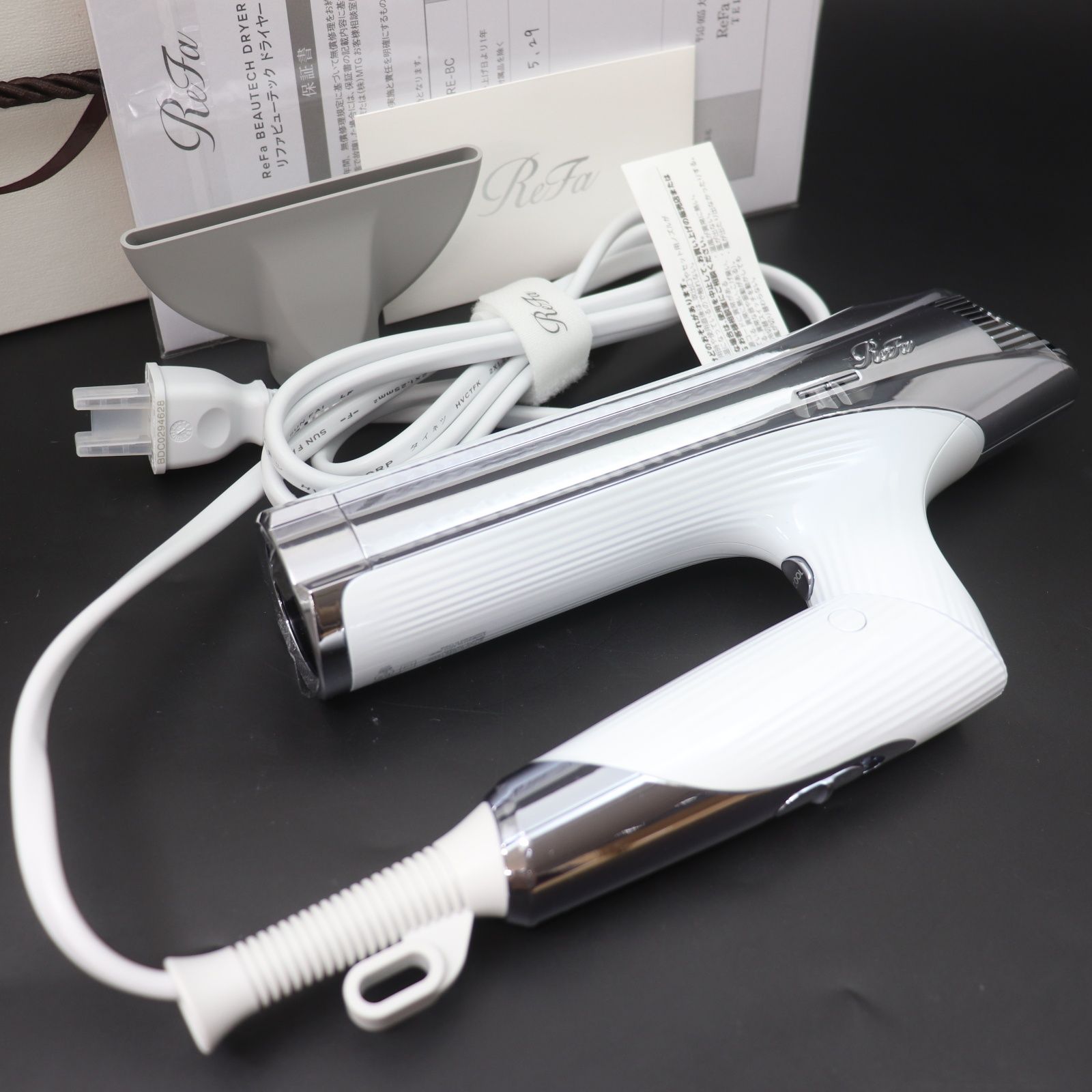 IT9VGX7980W4 新品 未使用 ReFa リファ BEAUTECH DRYER S+ ビュー