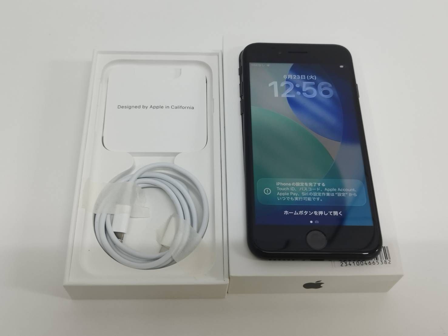 【SIMフリー】iPhone SE 第2世代/A2296/64GB/ブラック〈MHGP3J/A〉バッテリー82％